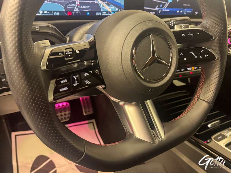 Photo du véhicule Mercedes-Benz CLA 200