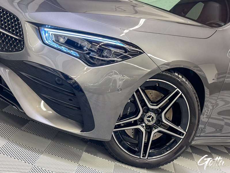 Photo du véhicule Mercedes-Benz CLA 200