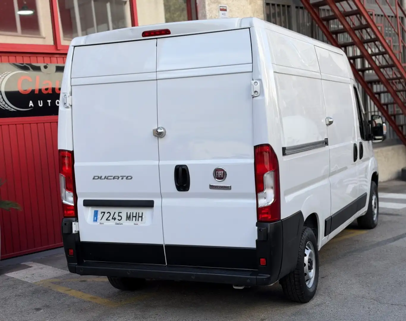 Fiat Ducato Fg. 35 2.2Mjt L2 H2 Easy Pro 140CV Blanco - 2
