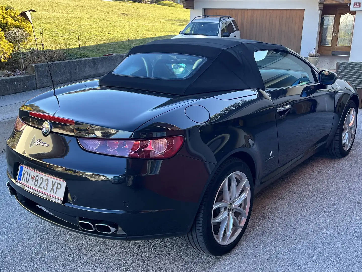 Alfa Romeo Spider 2,4 JTDM - 2