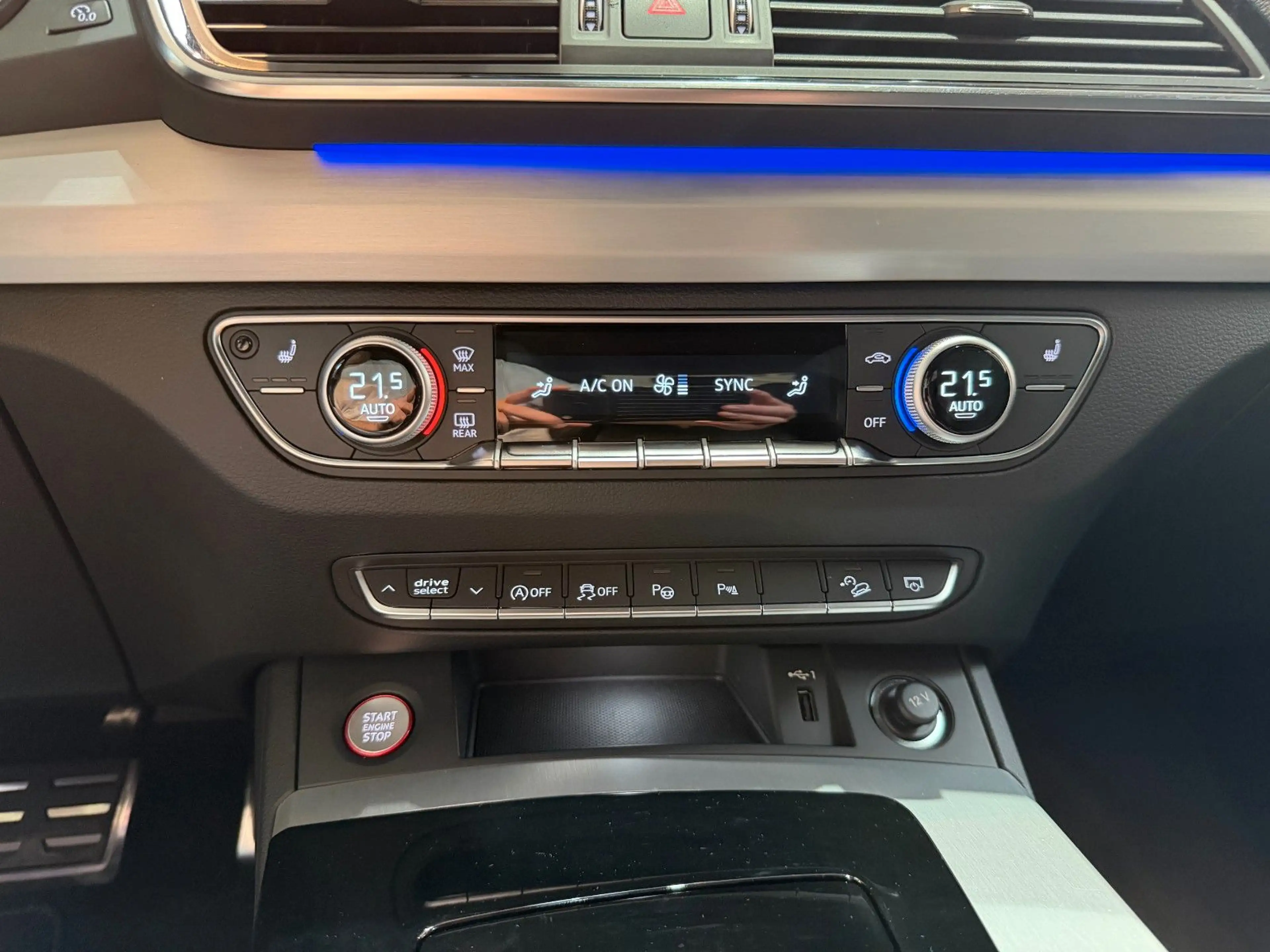 Audi SQ5 TDI Sportback quattro tiptronic *MATRIX* — photo 19
