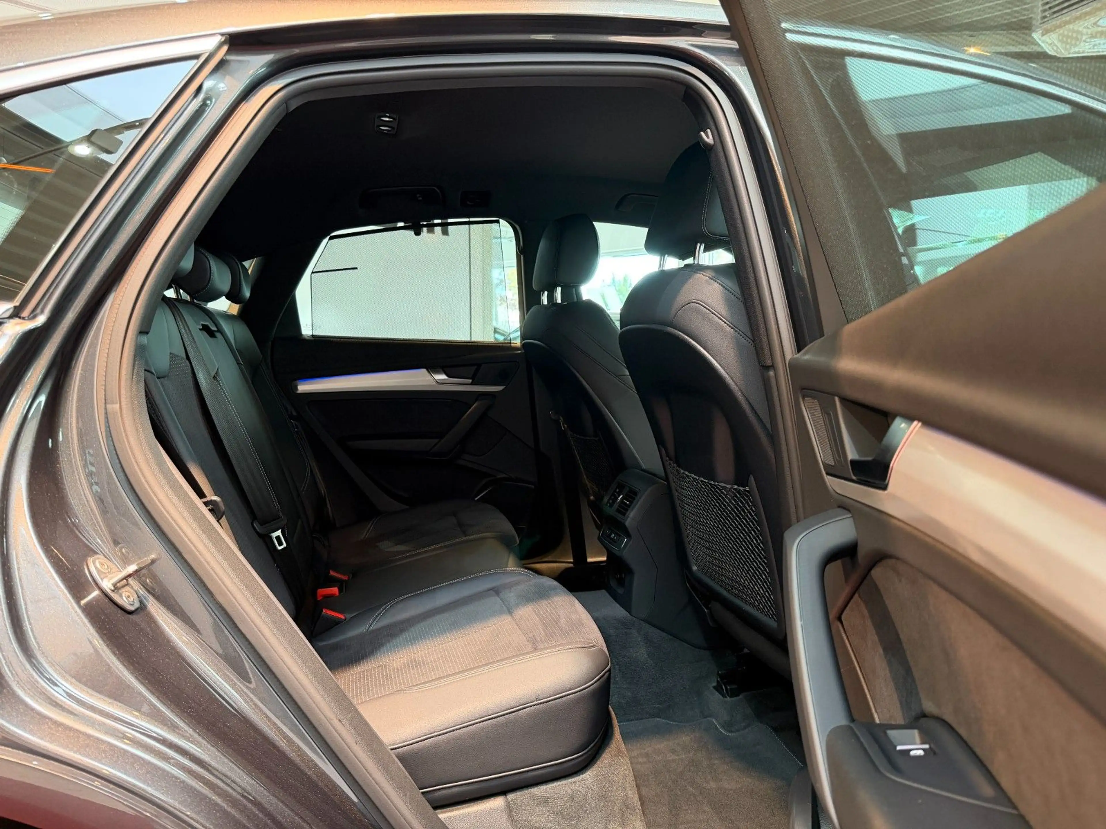 Audi SQ5 TDI Sportback quattro tiptronic *MATRIX* — photo 11