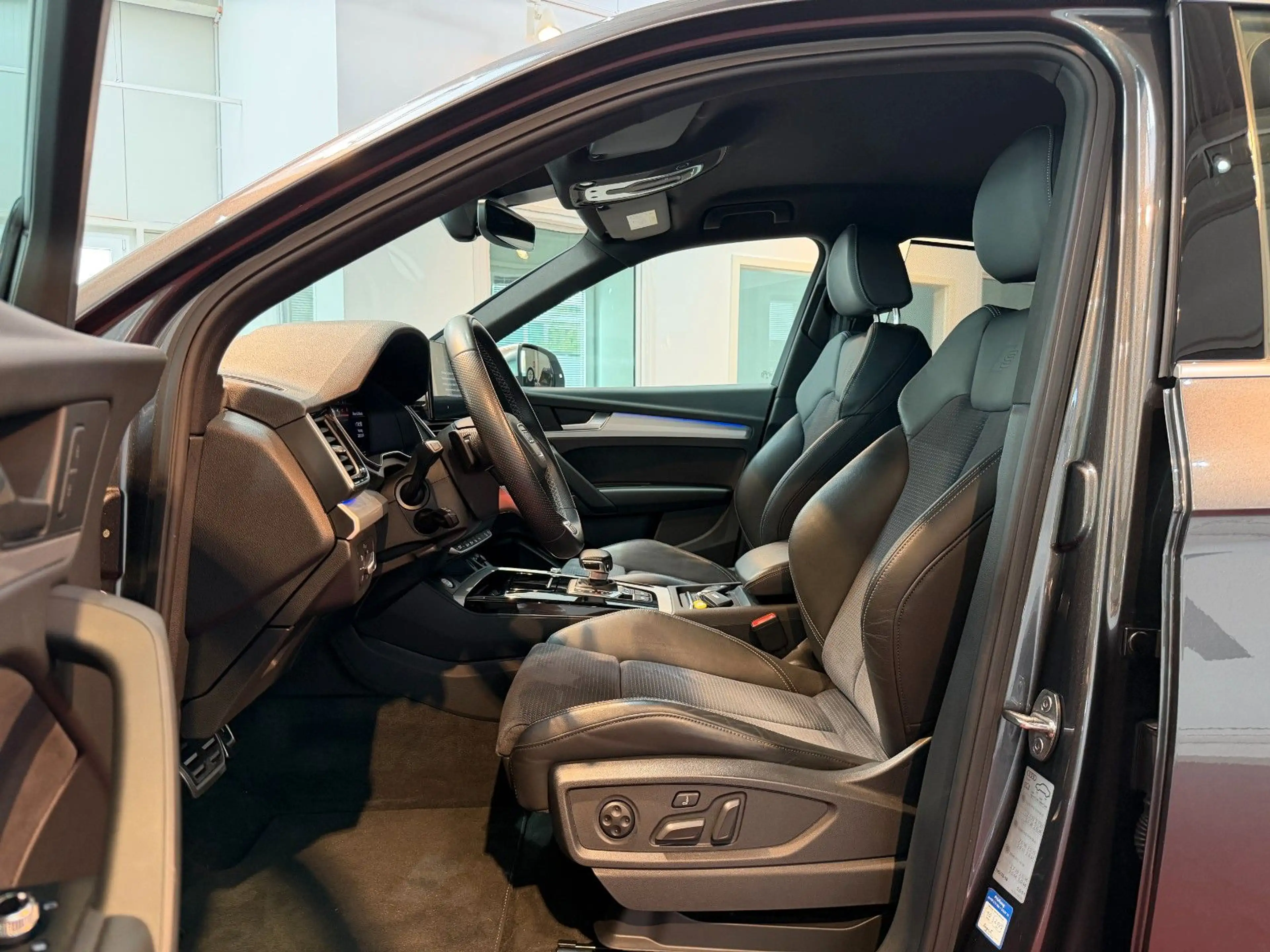 Audi SQ5 TDI Sportback quattro tiptronic *MATRIX* — photo 12