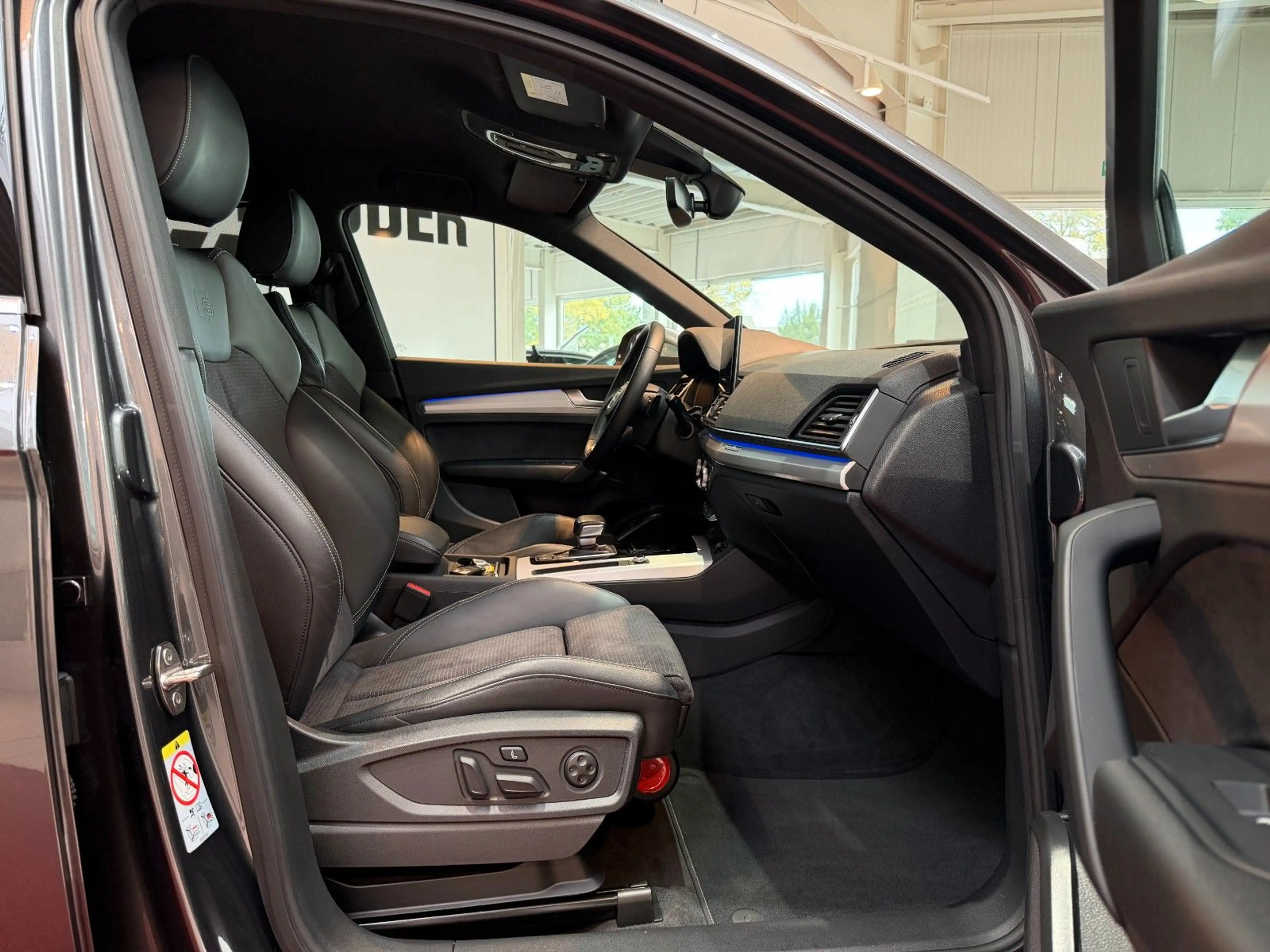 Audi SQ5 TDI Sportback quattro tiptronic *MATRIX* — photo 9
