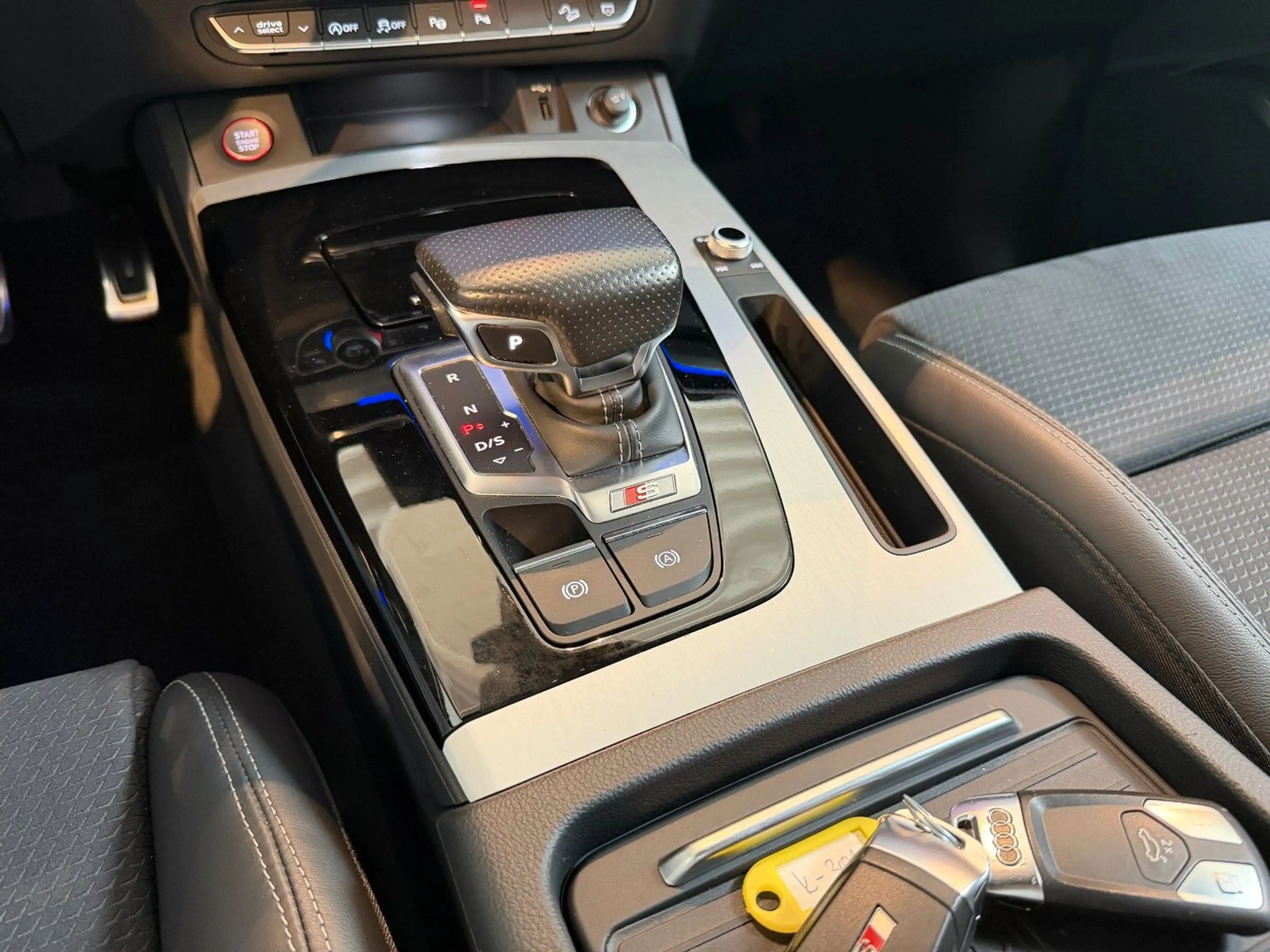 Audi SQ5 TDI Sportback quattro tiptronic *MATRIX* — photo 20