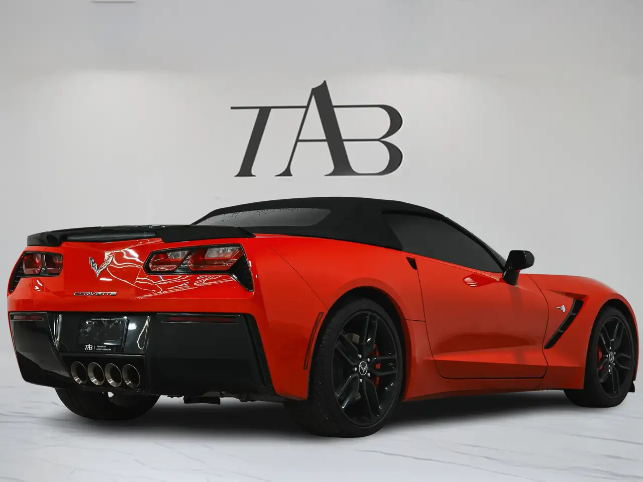 Chevrolet Corvette снимка Chevrolet Corvette