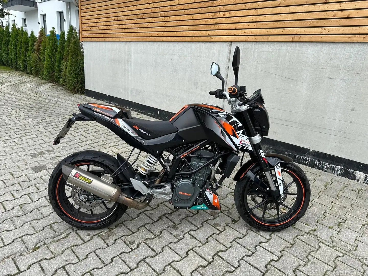 KTM 125 Duke 125 Duke ABS, ABM Edition Fekete - 2