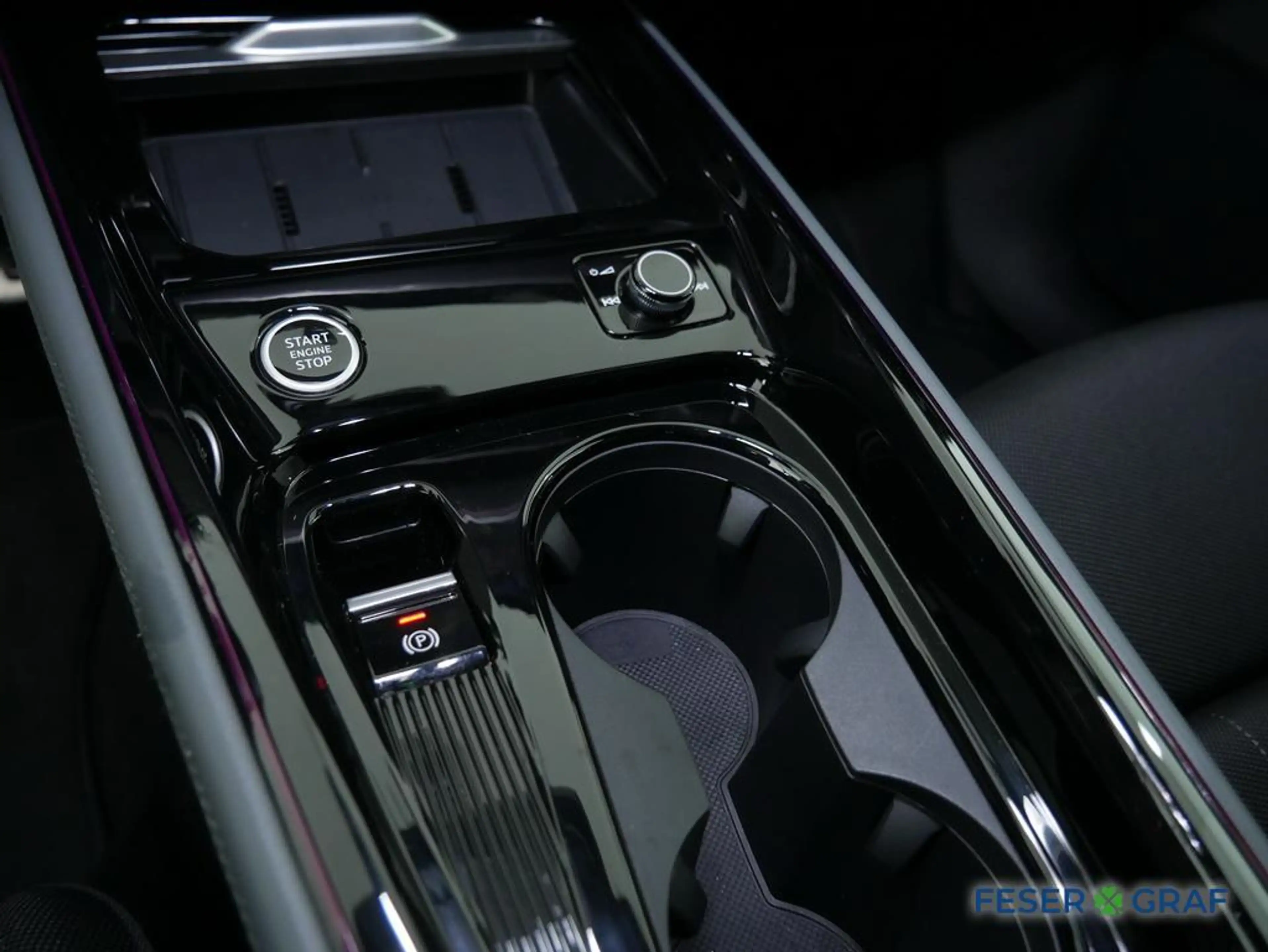Audi Q3 TFSI tech plus 2x S Line LED,Kamera,PDC+,Sportsitz — photo 7