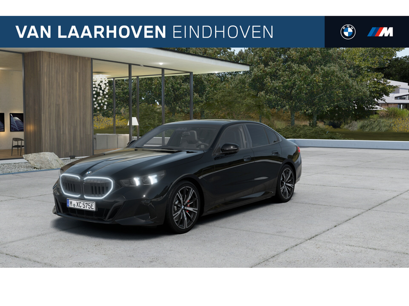 BMW 530 5 Serie 530e M Sport Automaat / Panoramadak / Trek