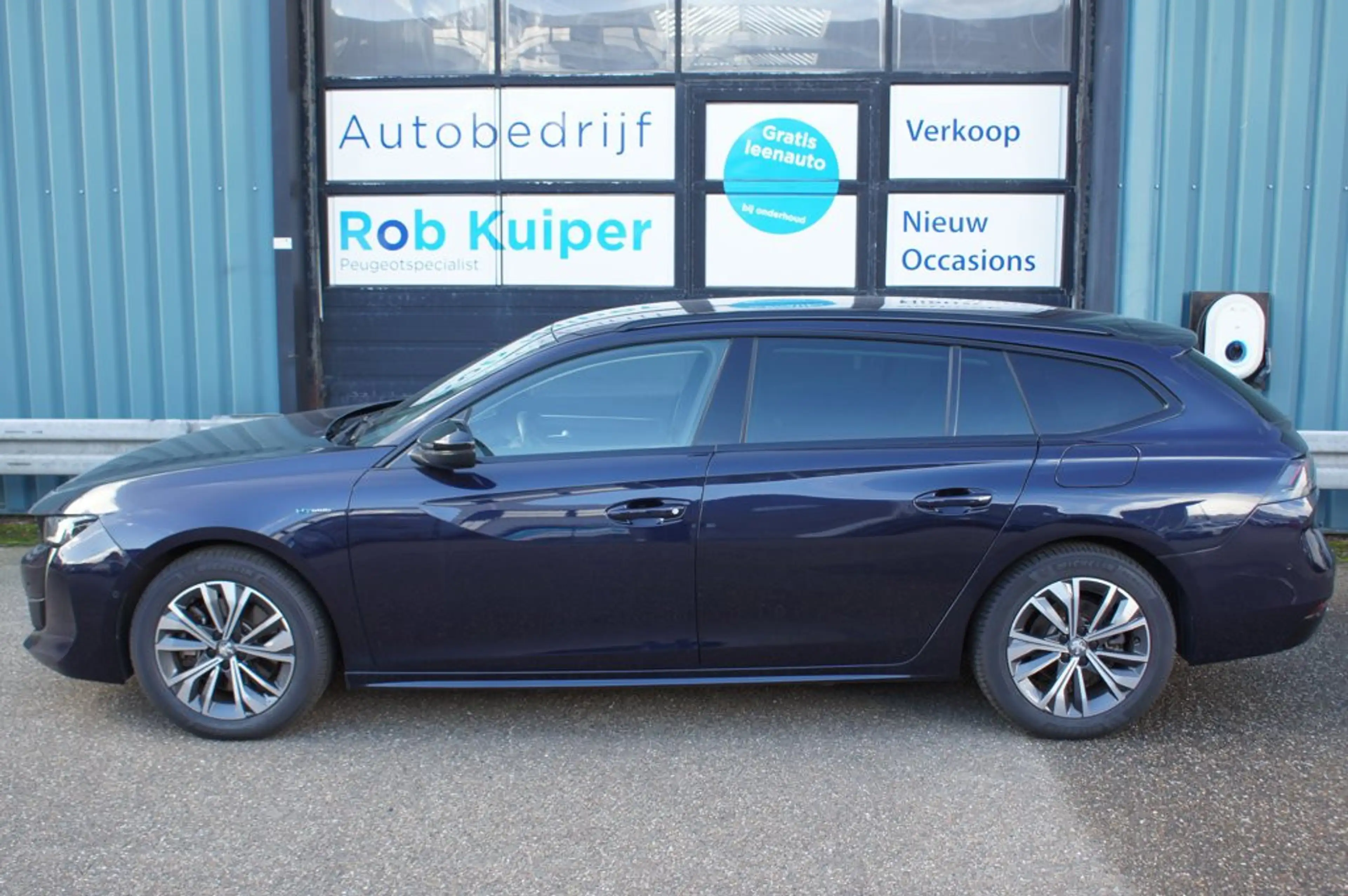 Peugeot 508 SW 1.6 HYbrid Allure Pack Business — photo 4