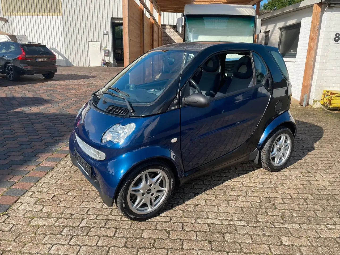 smart forTwo smart & pure cdi Noir - 1
