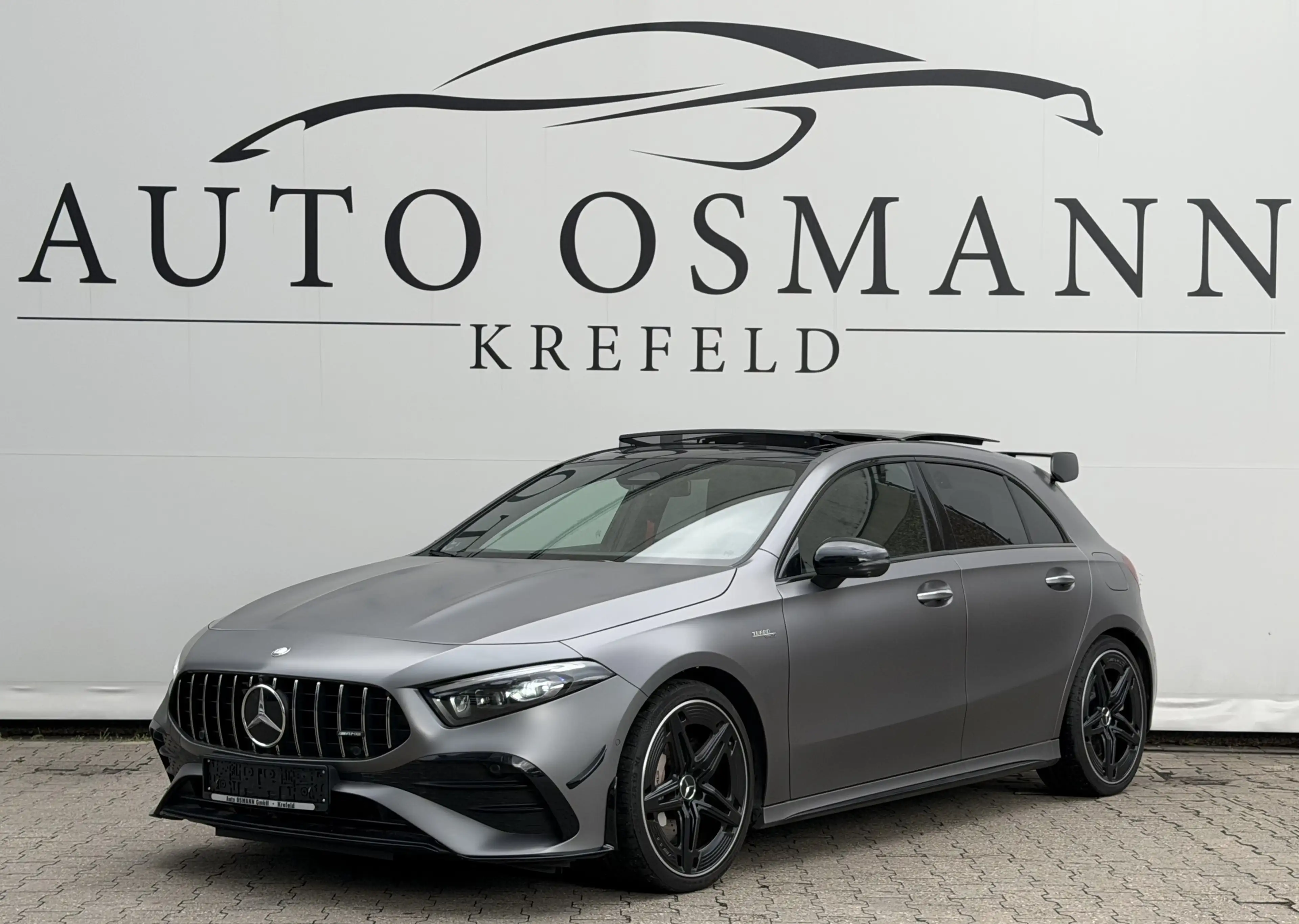 Mercedes-Benz A 35 AMG 4M Speedsh. DCT 8G Advanced+ AERO PANO