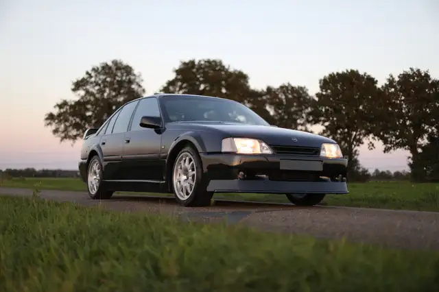 Opel Omega 3.0 24V EVOLUTION 500 | 1.Hd | 33.000km | DE