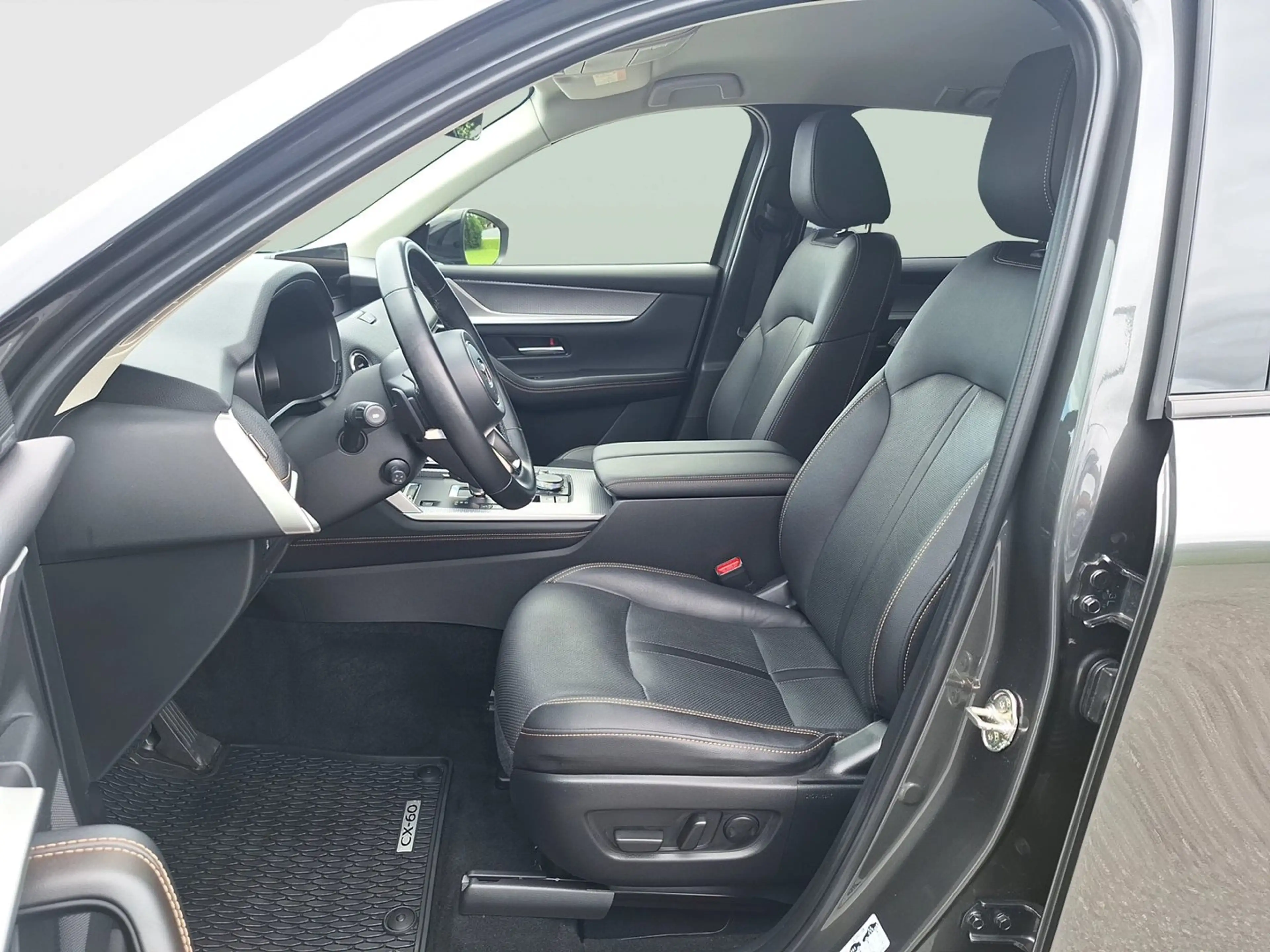 Mazda CX-60 2.5L e-SKYACTIV PHEV AWD HOMURA Au — photo 9