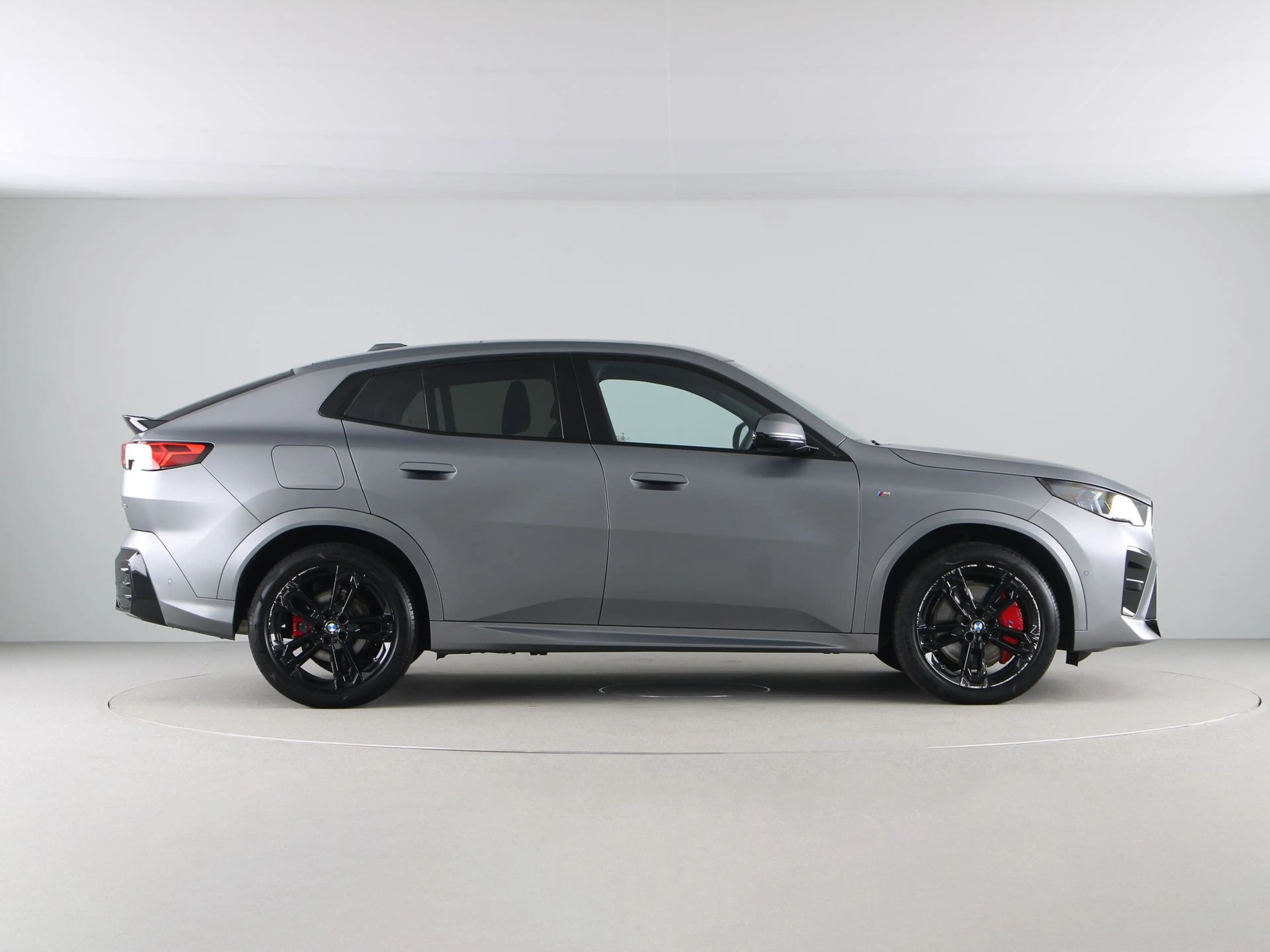 BMW X2 sDrive20i M-Sport Pro — photo 4