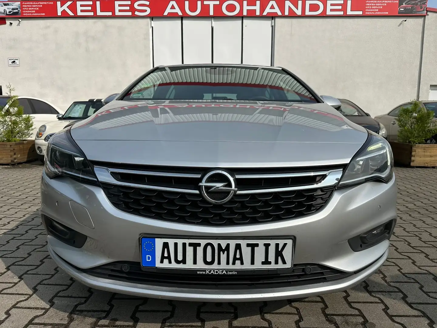 Opel Astra Automatik Silber - 1
