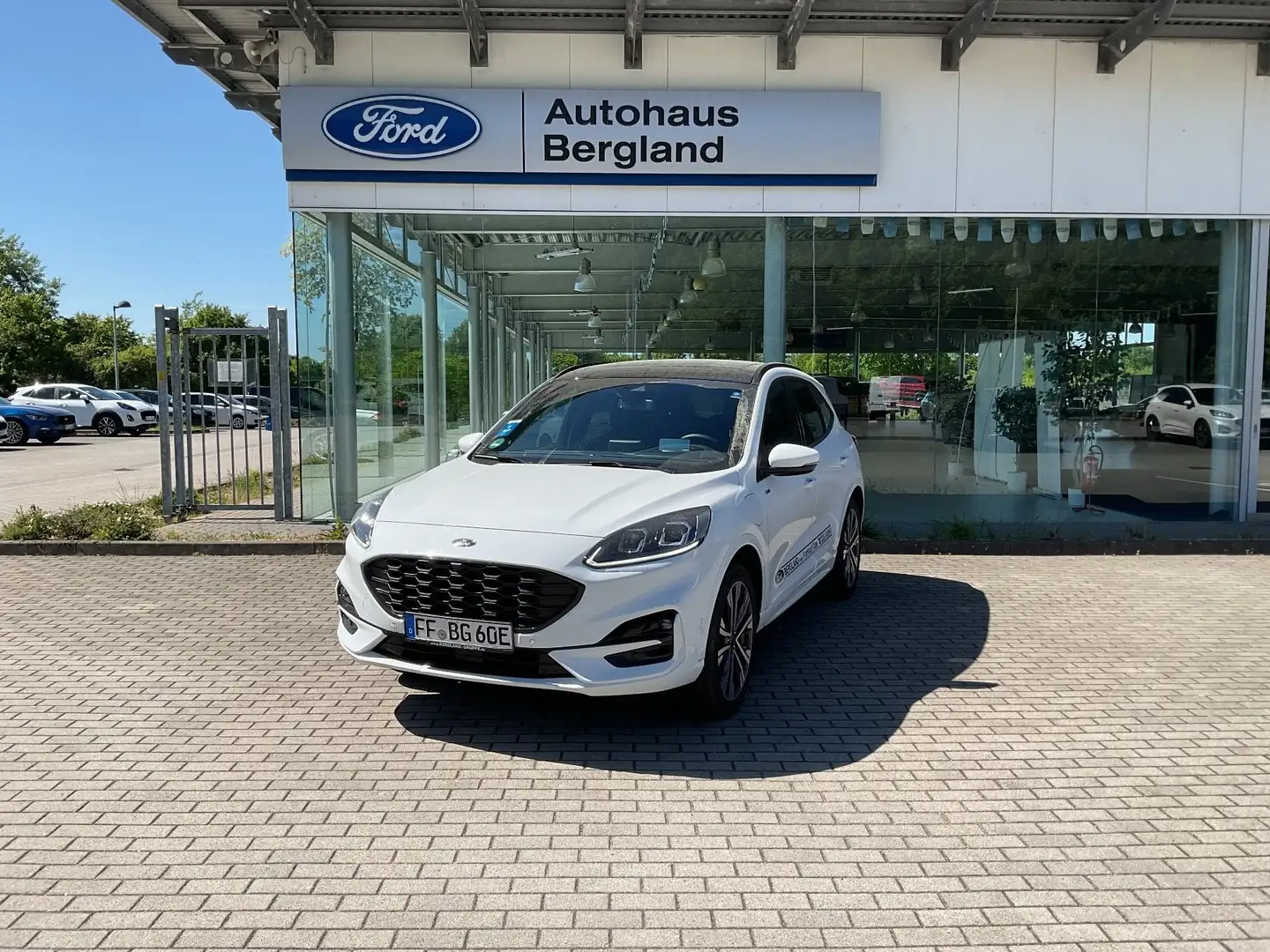 Ford Kuga ST-Line PHEV Head up Rückfahrk LED Panorama Wit - 1