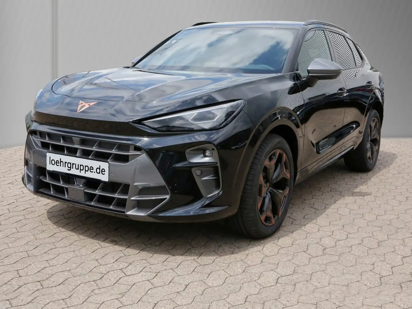 CUPRA Terramar 1.5 eTSI-7-Gang-DSG CLW Schwarz - 2