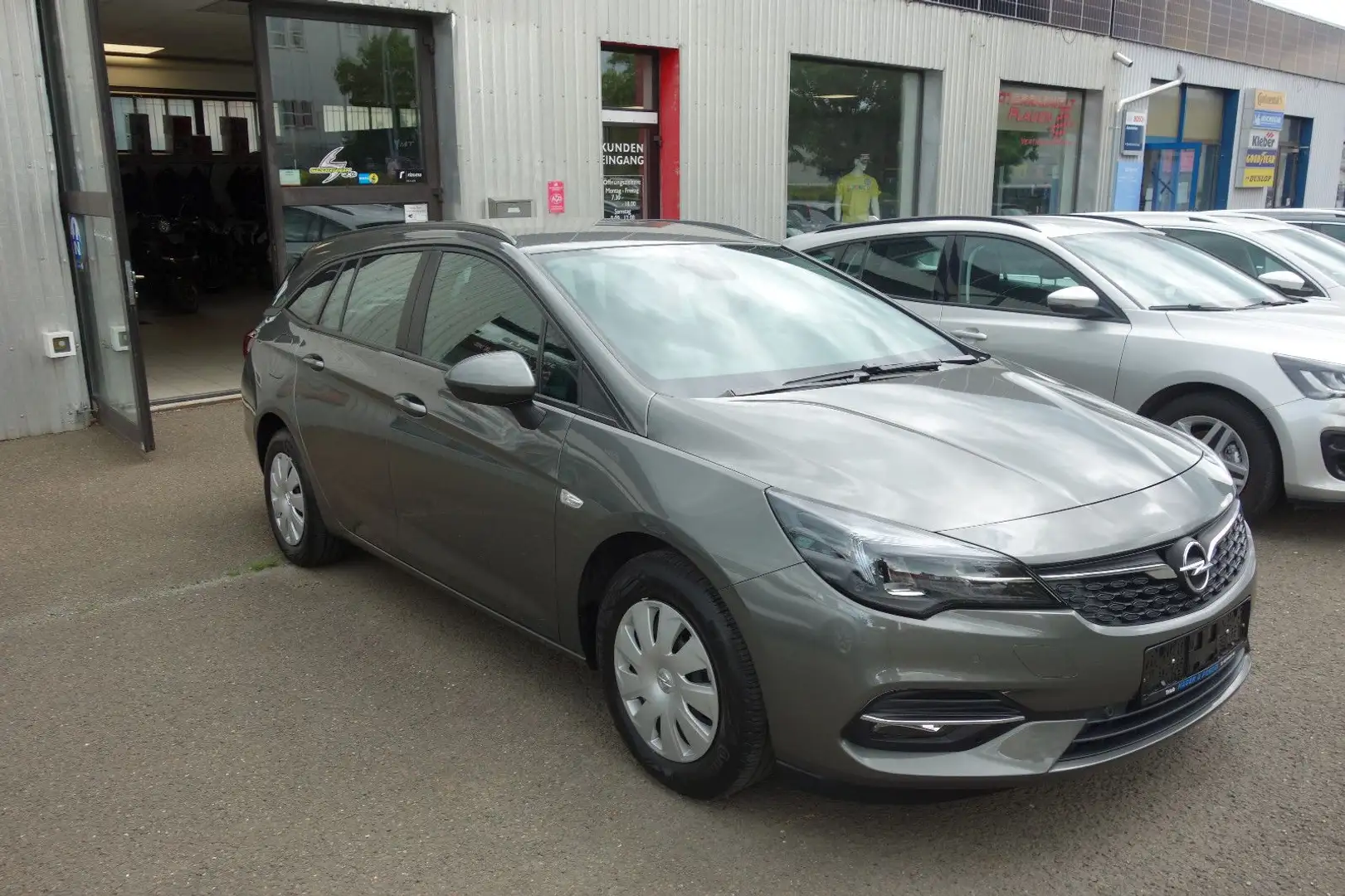 Opel Astra K Sports Tourer Business Navi Gris - 2