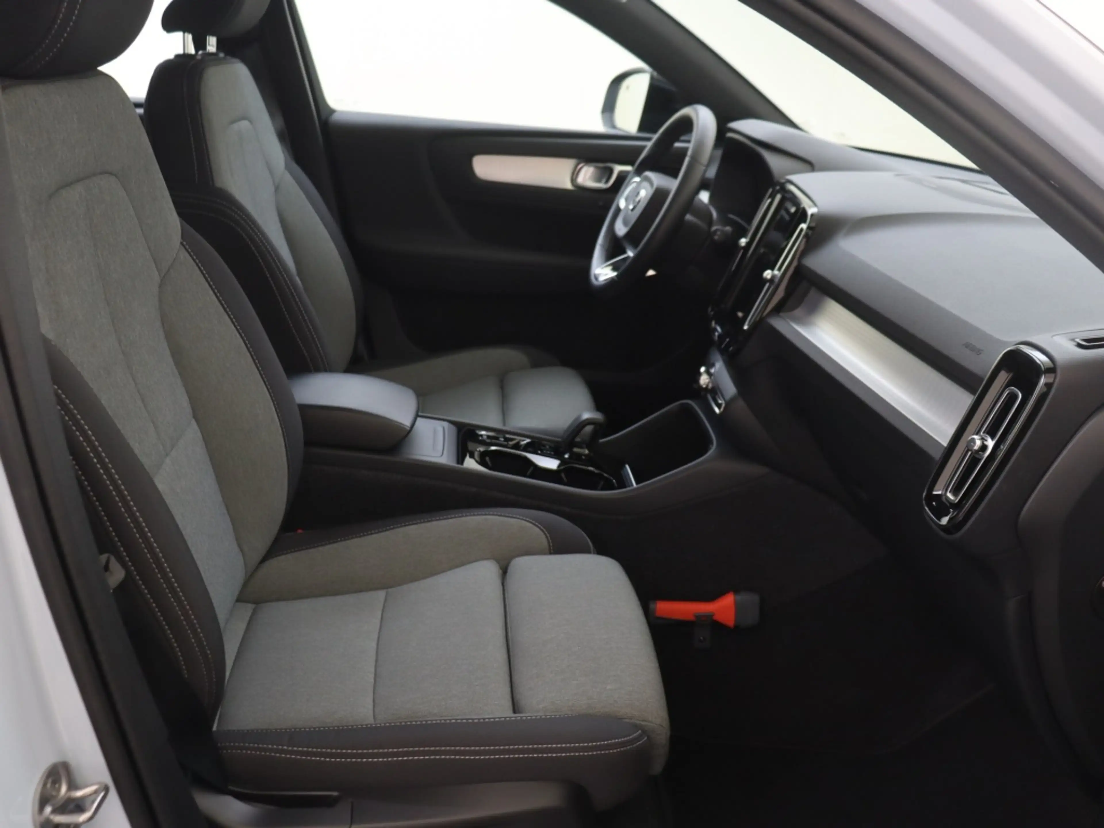 Volvo XC40 B4 Plus Dark | Trekhaak | Harman/Kardon | — photo 13