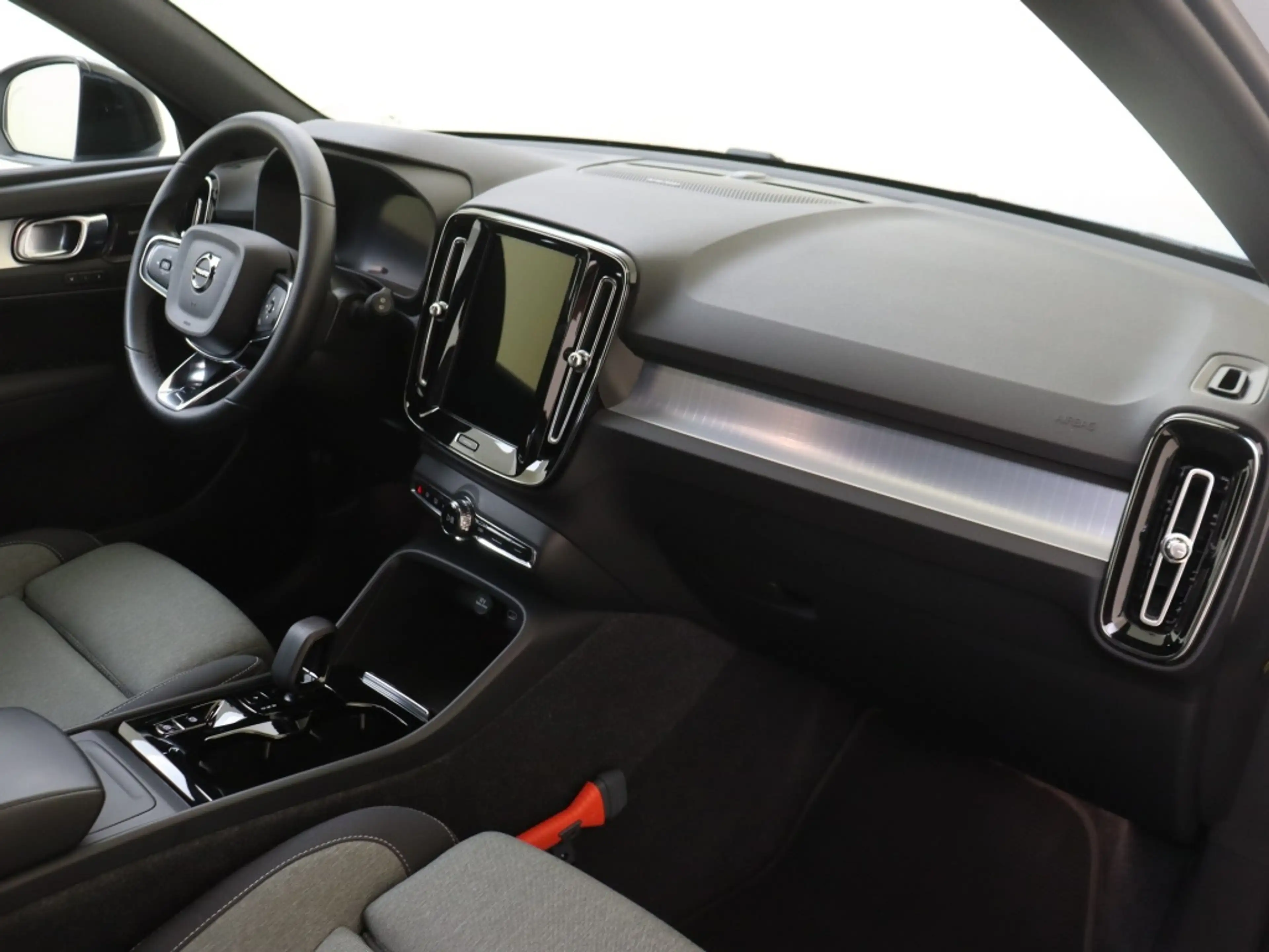 Volvo XC40 B4 Plus Dark | Trekhaak | Harman/Kardon | — photo 12