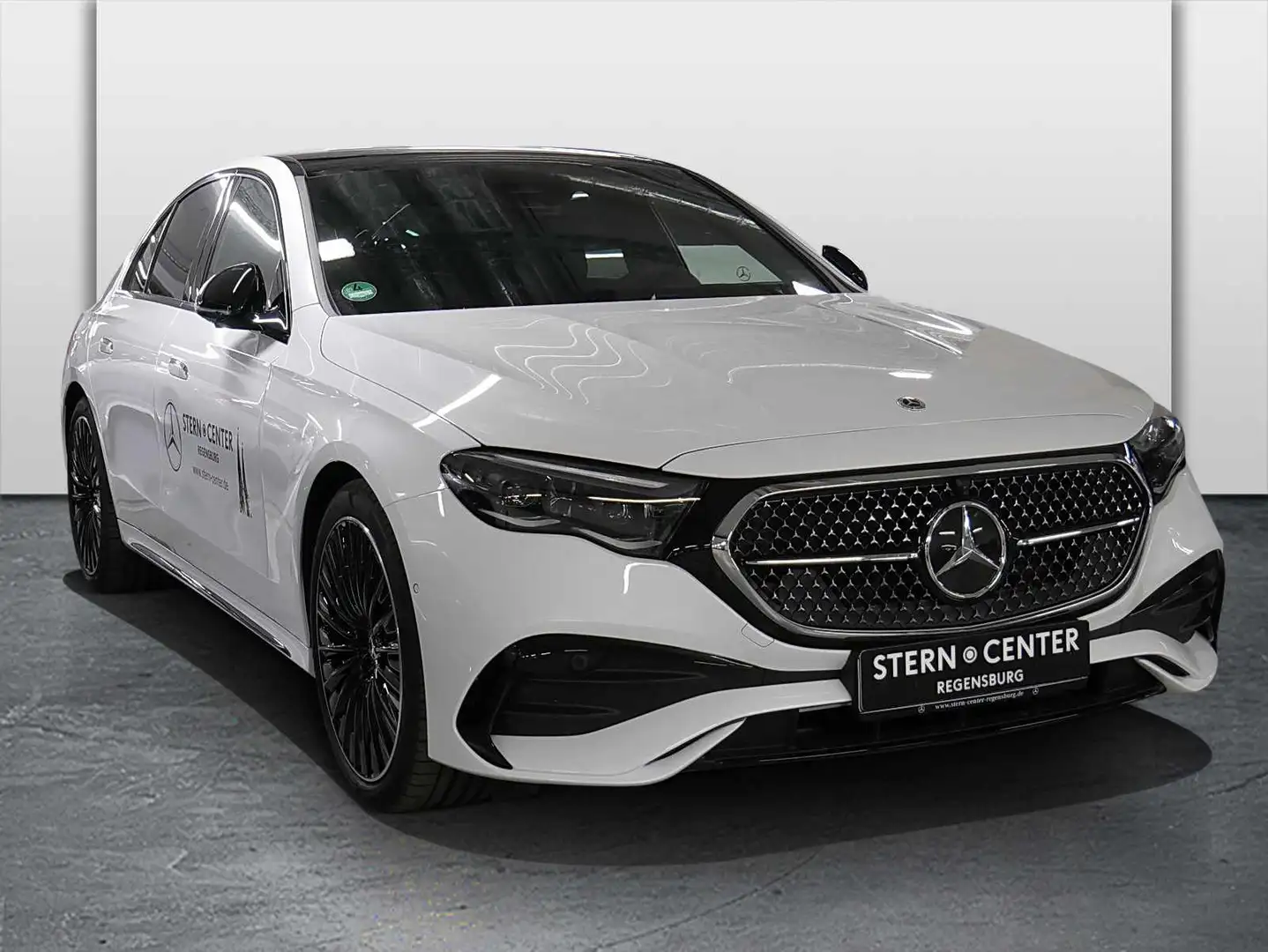 Mercedes-Benz E 450 d 4M Limo AMG+DISTRONIC+PANO+AHK+KEYLESSGO Blanc - 2
