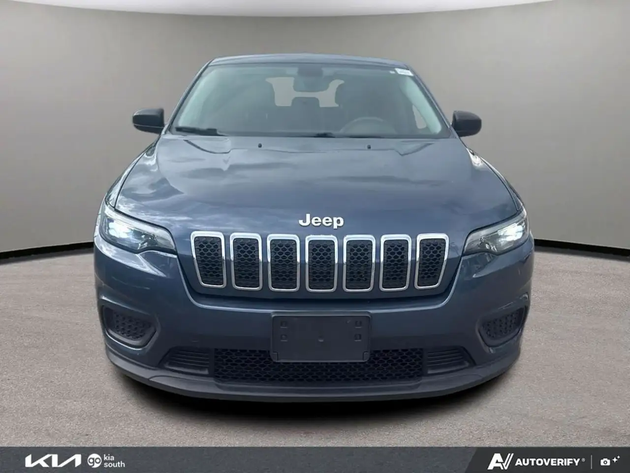 Jeep Cherokee снимка Jeep Cherokee