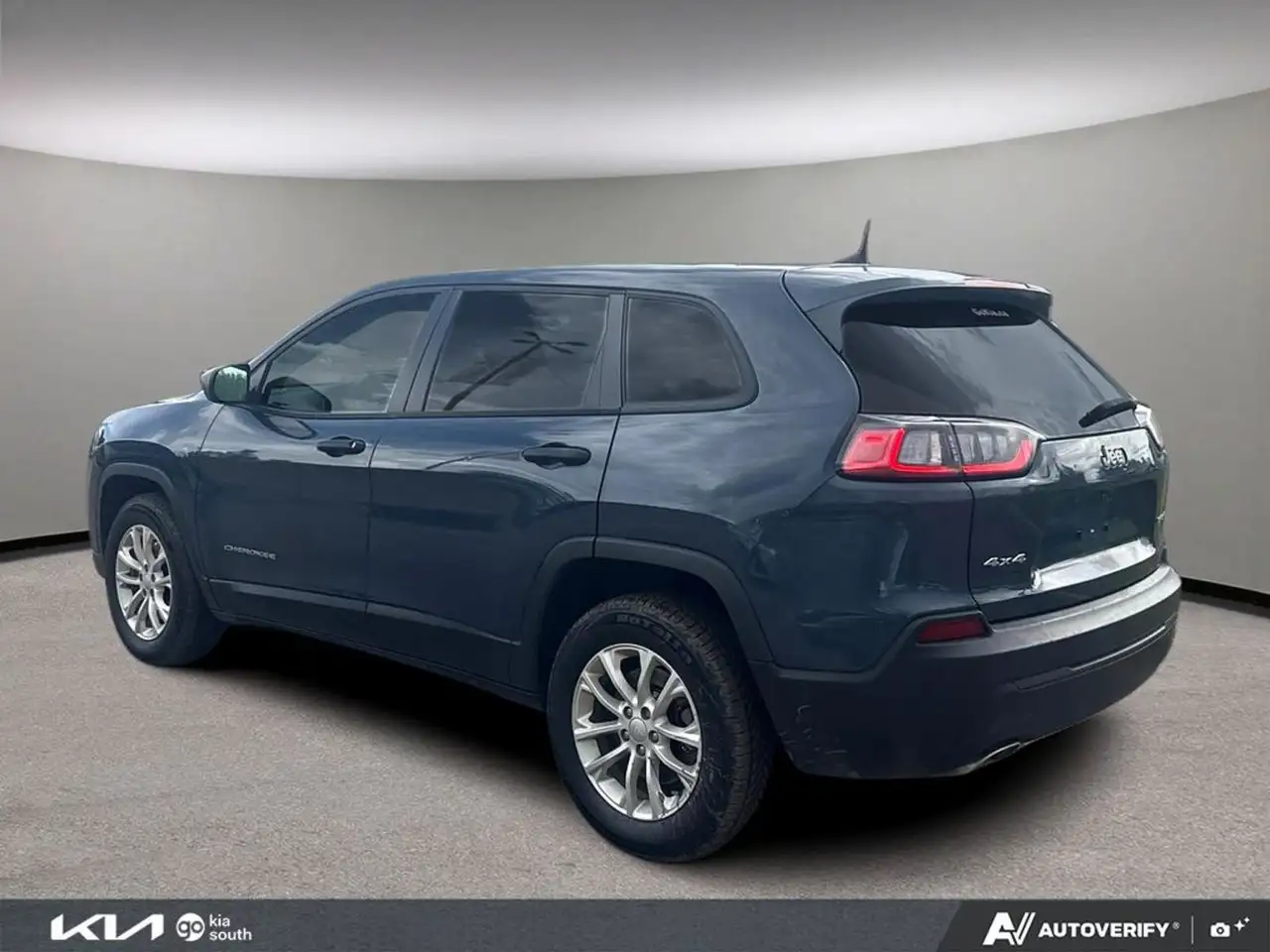 Jeep Cherokee снимка Jeep Cherokee