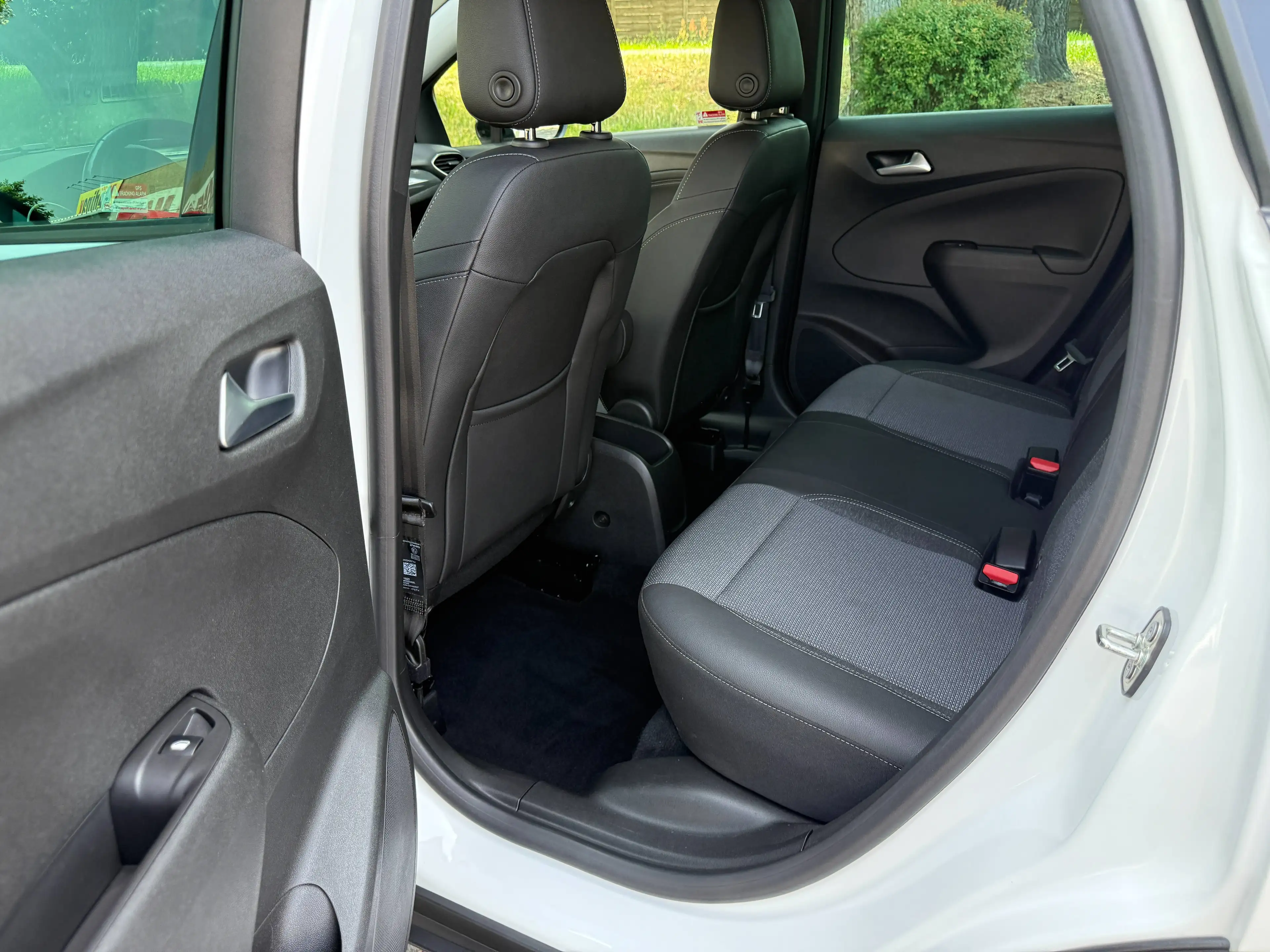 Opel Crossland 1.2 ELEGANCE Automatik (PDC-KAMERA*NAVI*SITZHZG) — photo 15