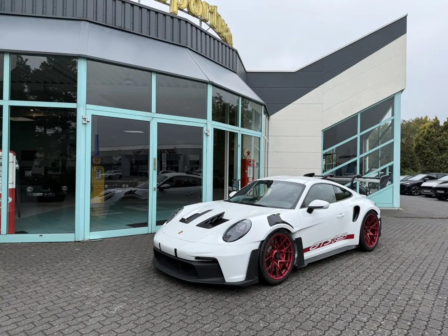 Porsche 992 GT3 RS Clubsport mit Liftsystem Weiß - 2