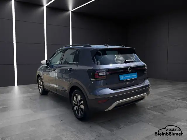 Volkswagen T-Cross view 4