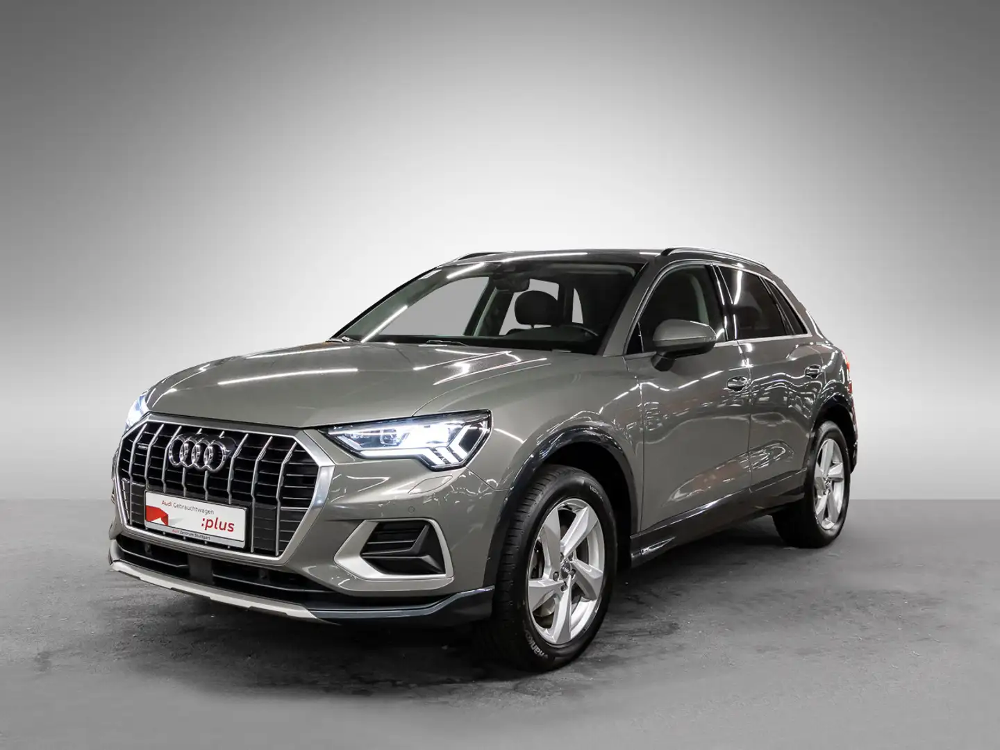 Audi Q3 40 TDI quattro advanced AHK ACC Matrix virtCo Grau - 2