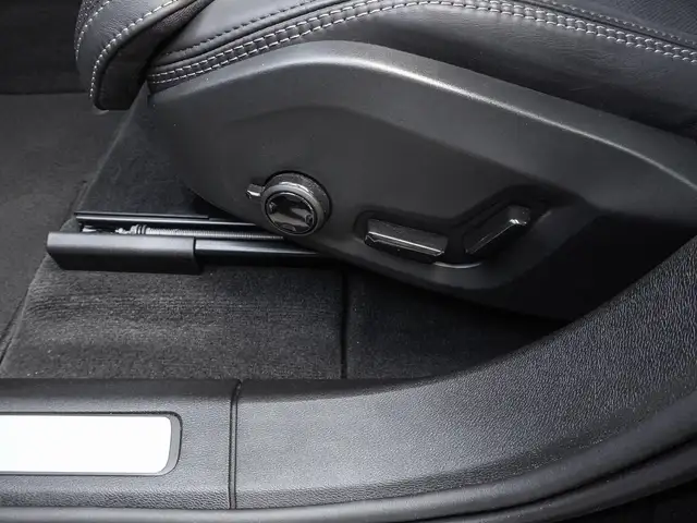 Volvo XC60 view 16