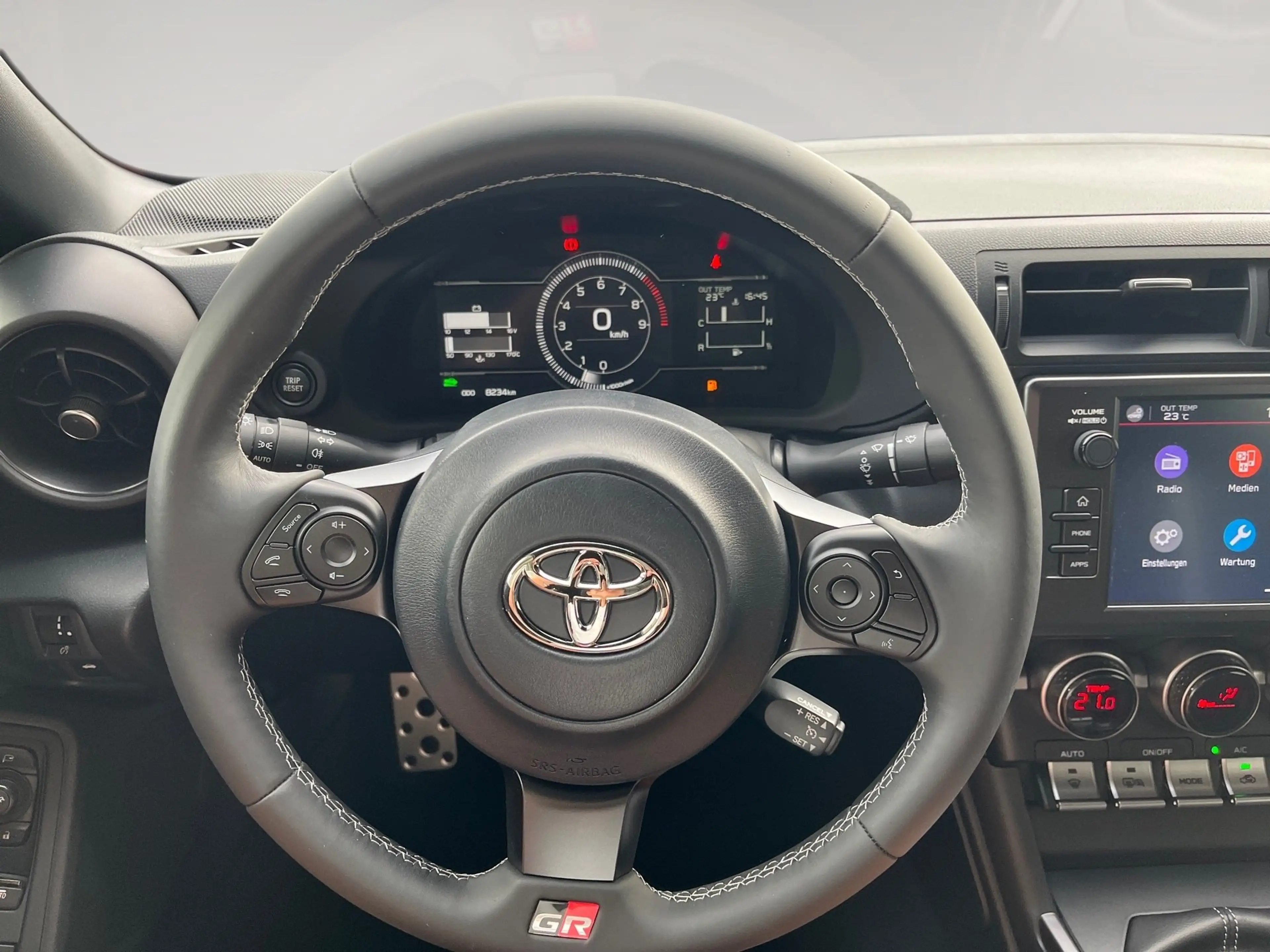 Toyota GR86 2.4 6-Gang — photo 8
