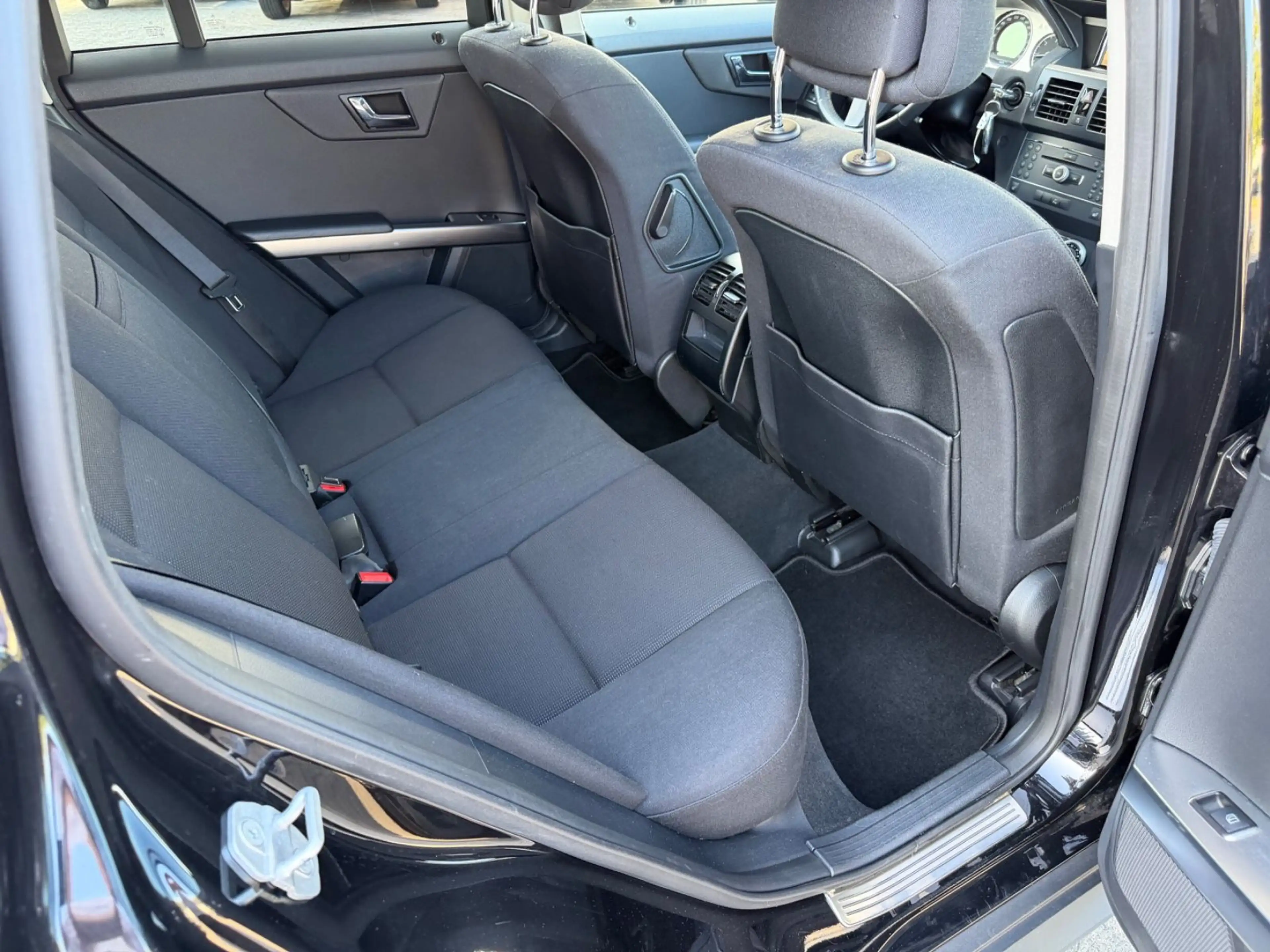 Mercedes-Benz GLK 220 CDI BlueEfficiency — photo 12