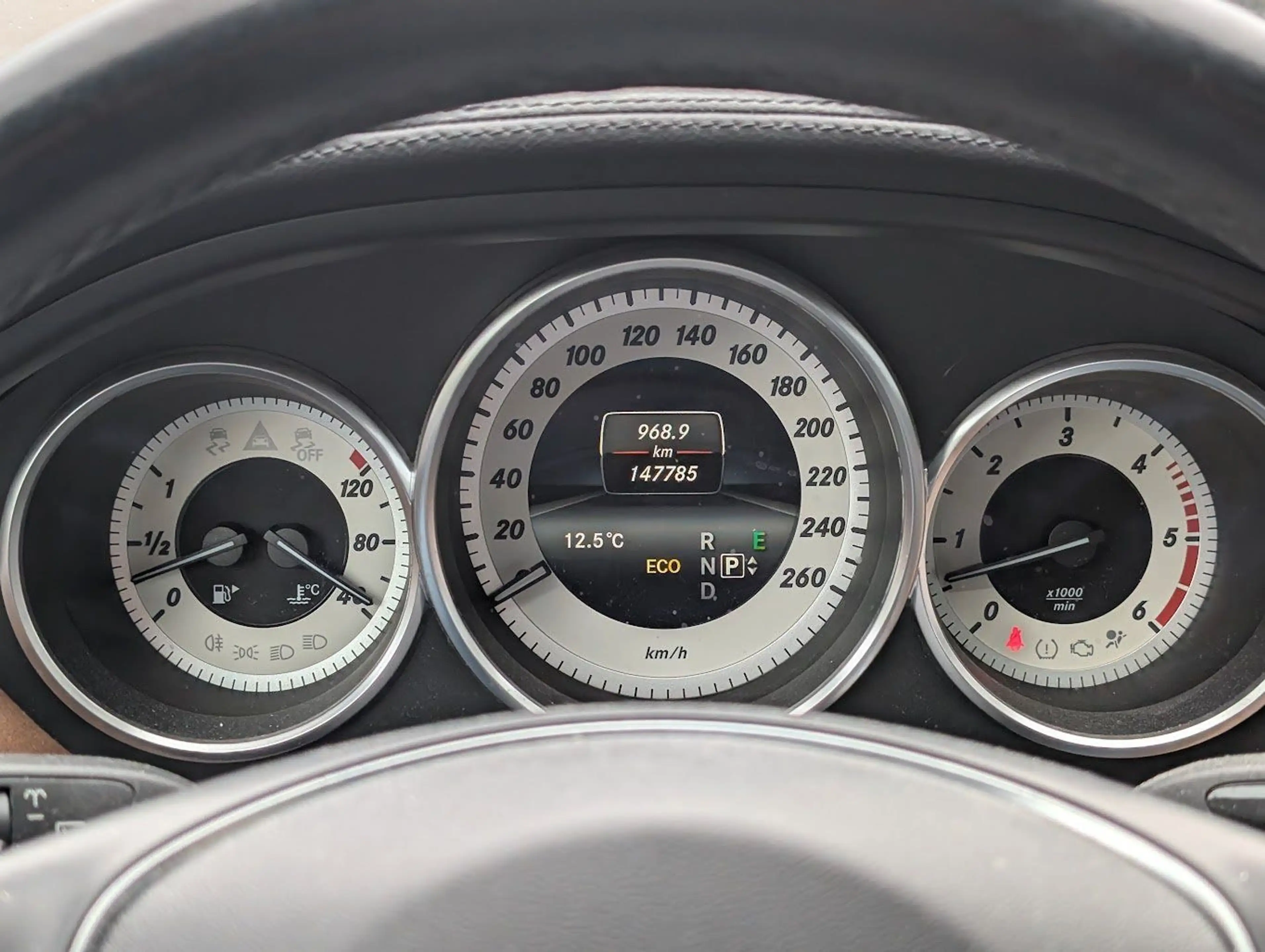 Mercedes-Benz CLS 350 CLS 350 d Shooting Brake 4x4. NAVI. SHZ. LED — photo 11