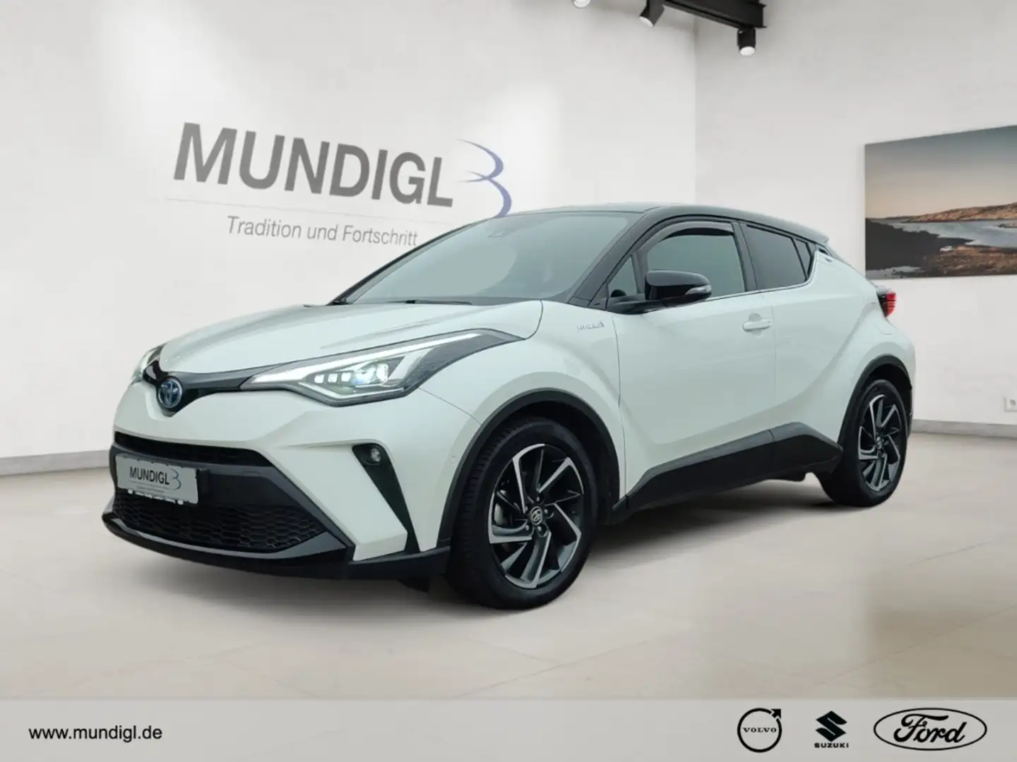 Toyota C-HR Style Selection NAVI Autom AHK RFK Klimaaut SHZ PD Biały - 1
