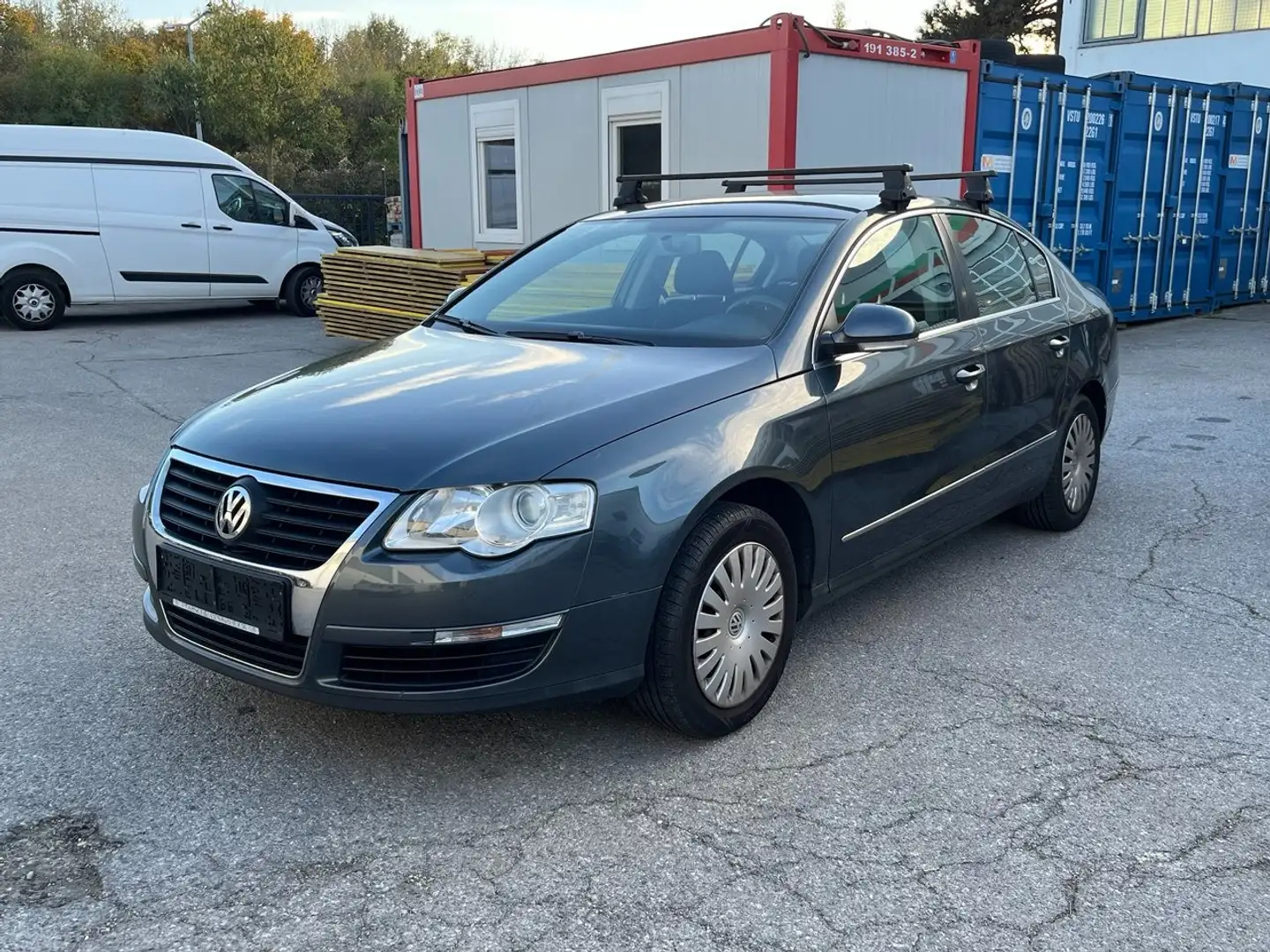 Volkswagen Passat Comfortline 1.6 Benzin 75KW 102PS - 2