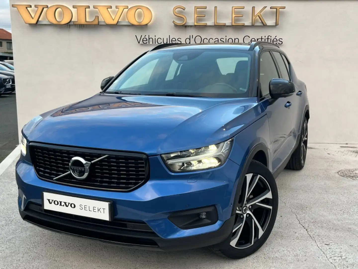 Volvo XC40 D4 AWD 190ch AdBlue First Edition Geartronic 8 - 1