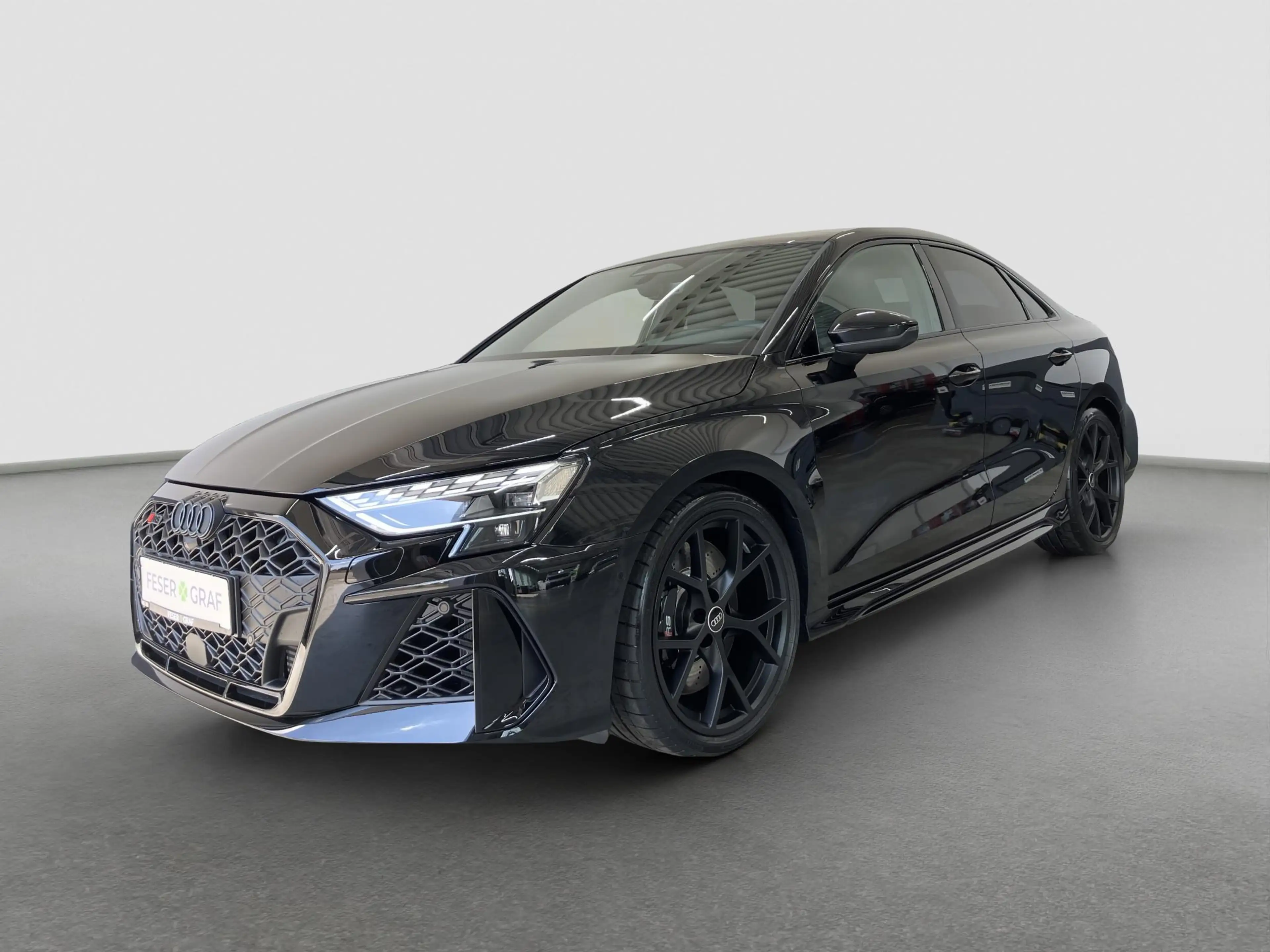 Audi RS3 Limousine 294 kW S tronic — photo 11