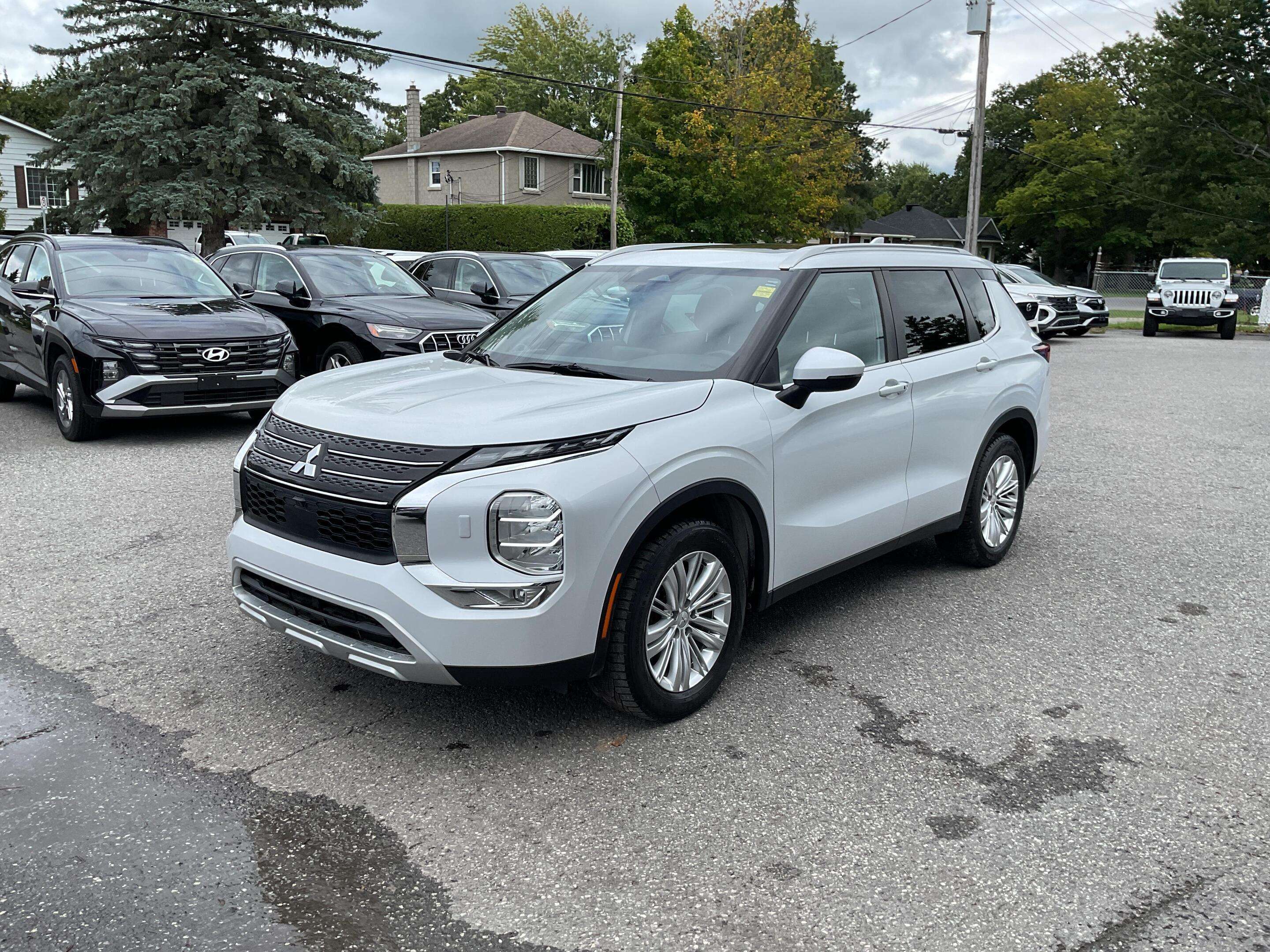 2022 Mitsubishi Outlander