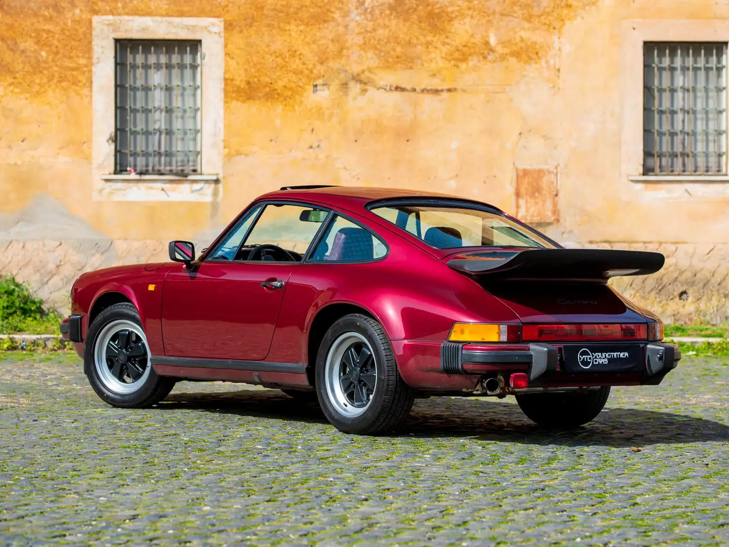 Porsche 911 Coupe 3.2 Carrera Service Book FULLY RESTORED Rood - 2