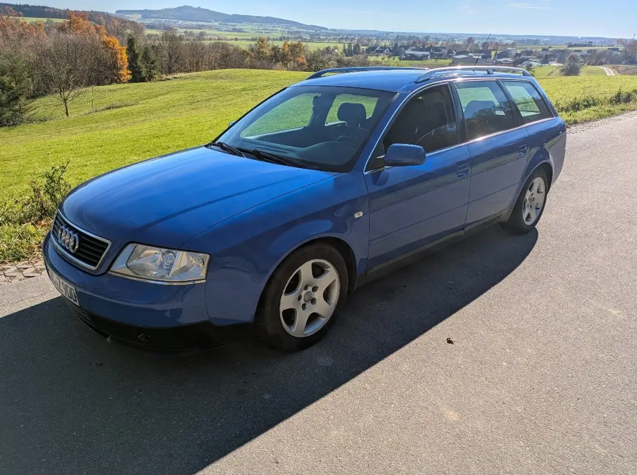 Audi A6 Avant 2.4, foto 1