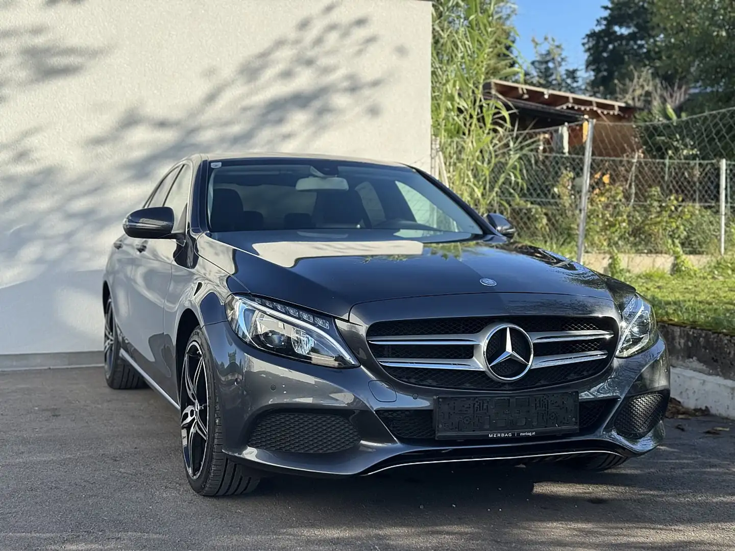 Mercedes-Benz C 180 d Aut. Grau - 2