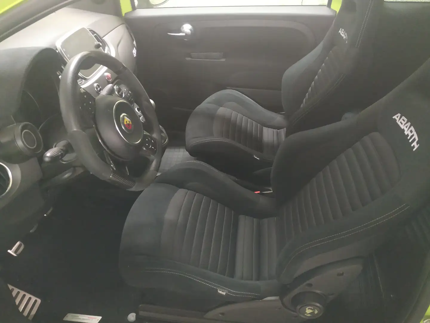 Abarth 595 Competizione Bremsen v+h NEU, §57a bis 11/2026 Grün - 2
