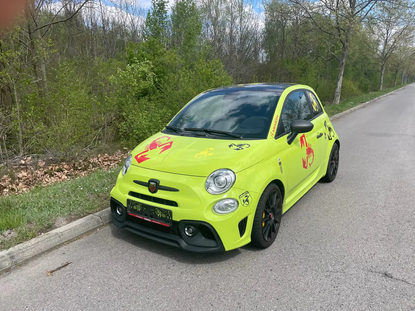 Abarth 595 Competizione §57a bis 11/2026 Grün - 2