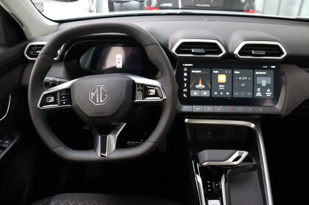 MG ZS 1.5 HEV Comfort Klima ALU ACC LED SHZ SOFORT, миниатюра 8