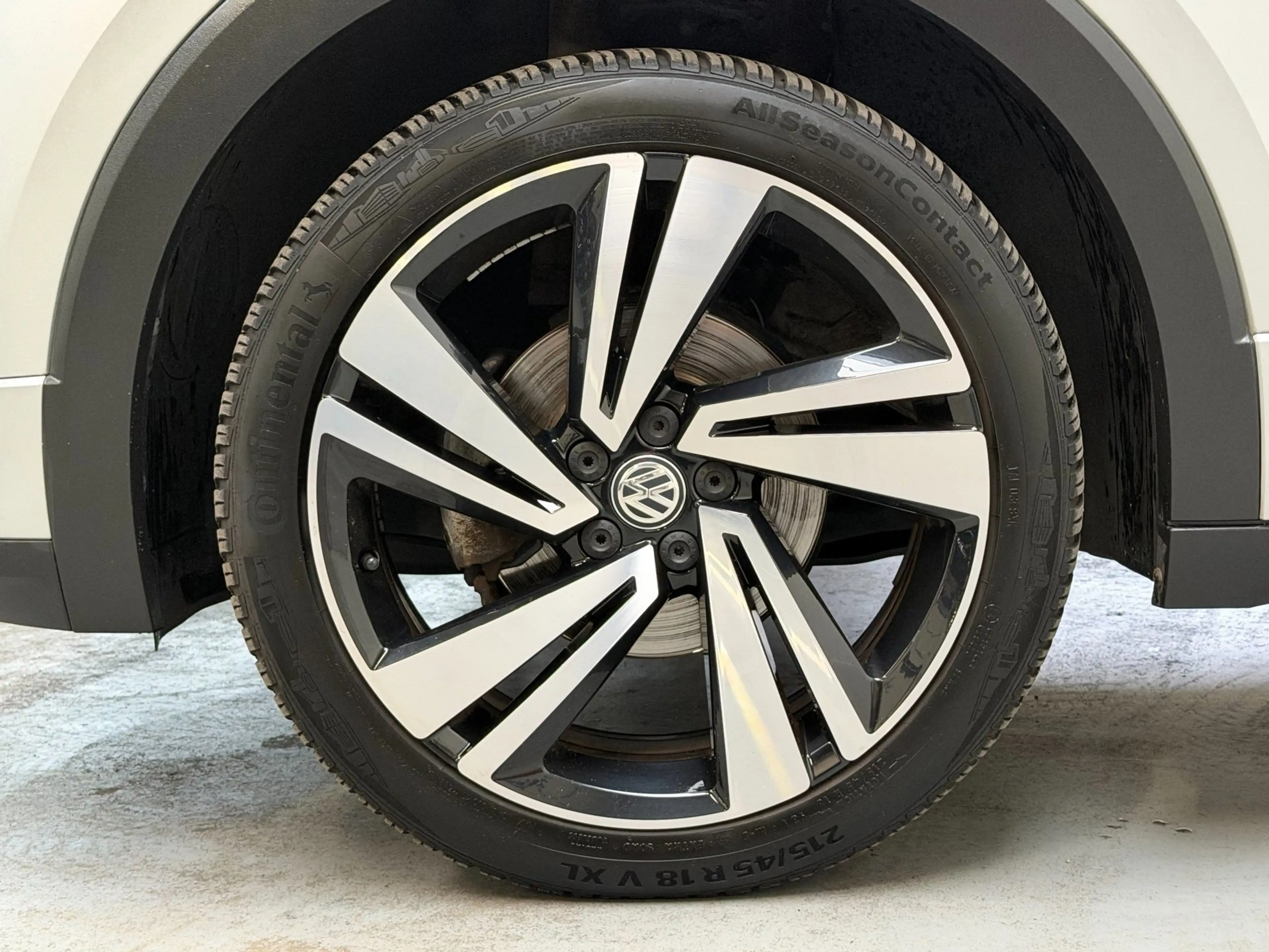 Volkswagen T-Cross 1.0 TSI R-Line|Stoelverwarming|Trekhaak|Automaat — photo 7