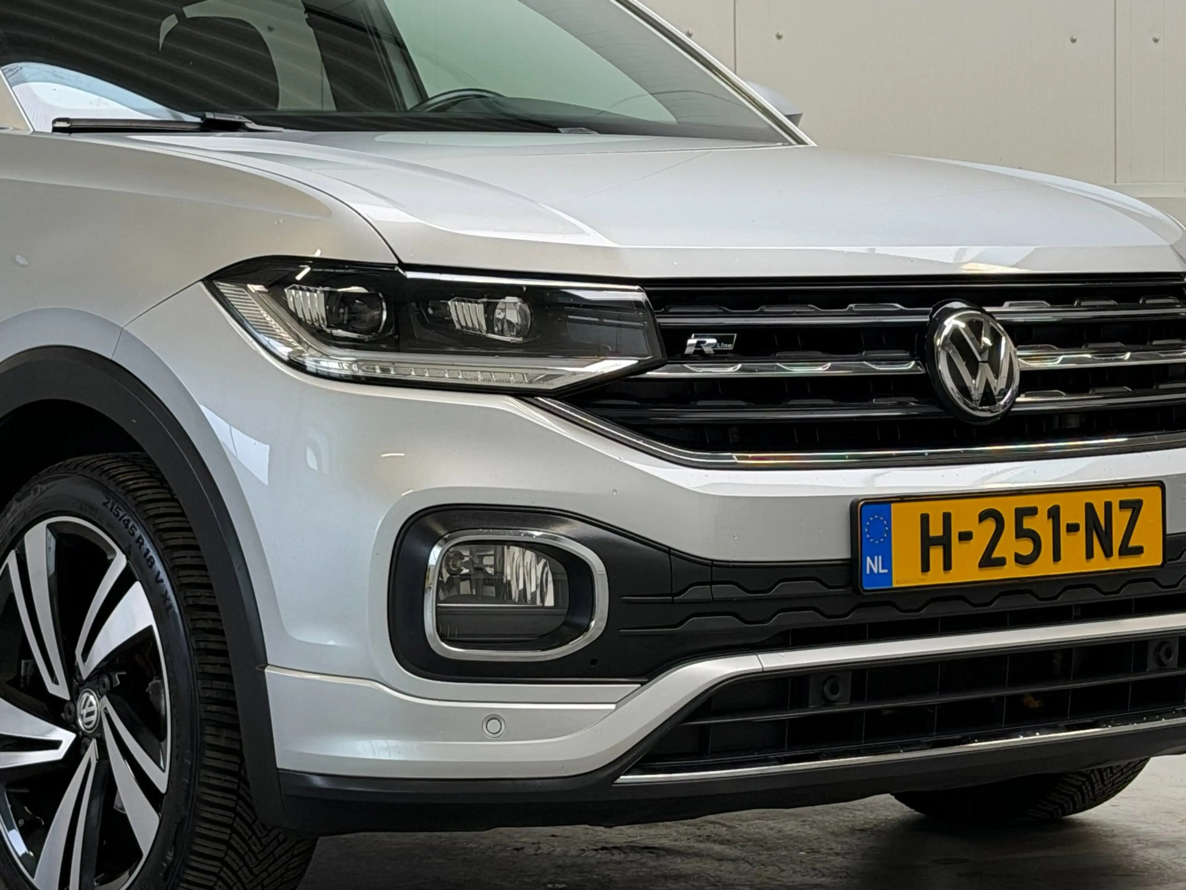 Volkswagen T-Cross 1.0 TSI R-Line|Stoelverwarming|Trekhaak|Automaat — photo 5
