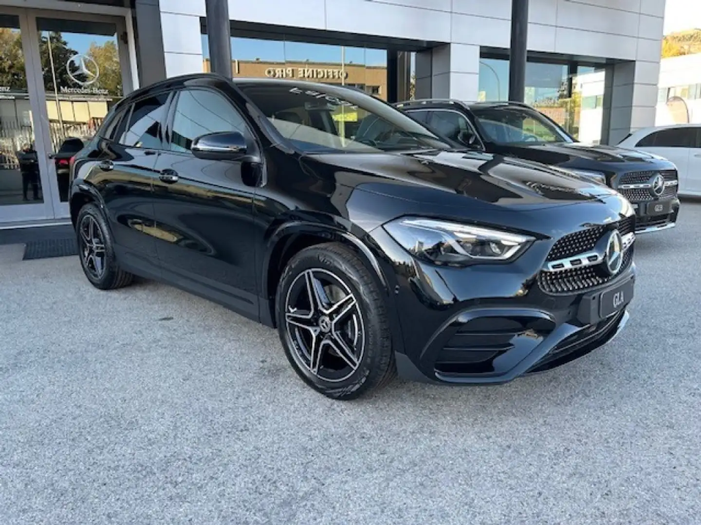 Mercedes-Benz GLA 200 d Automatic AMG Line Advanced Plus Nero - 1